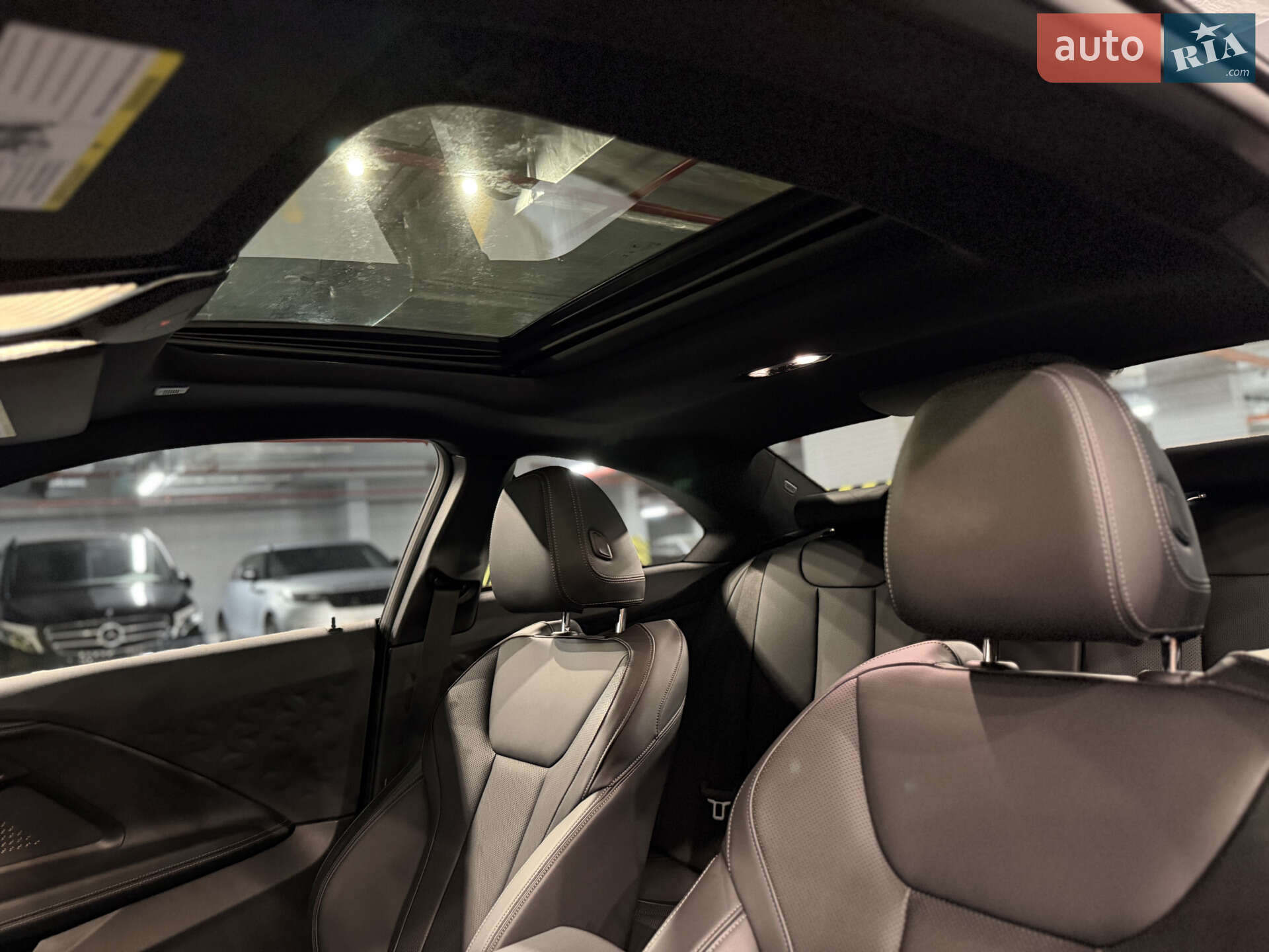 BMW 2 Series 2023 VIN 3MW23CM01P8D34451 фото оголошення 15 з 25