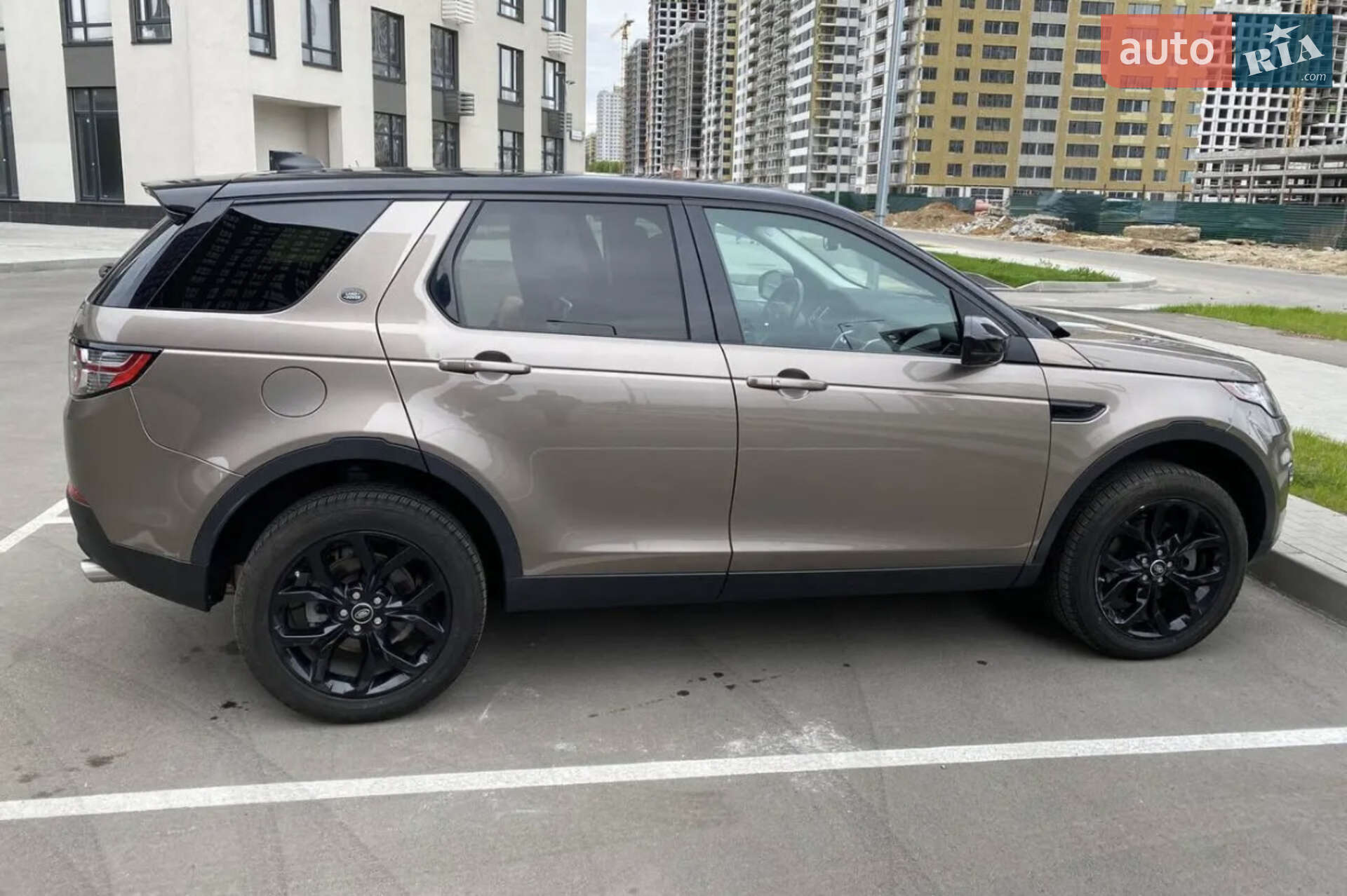 Land Rover Discovery Sport 2016 VIN SALCP2BGXHH658106 фото оголошення 10 з 20