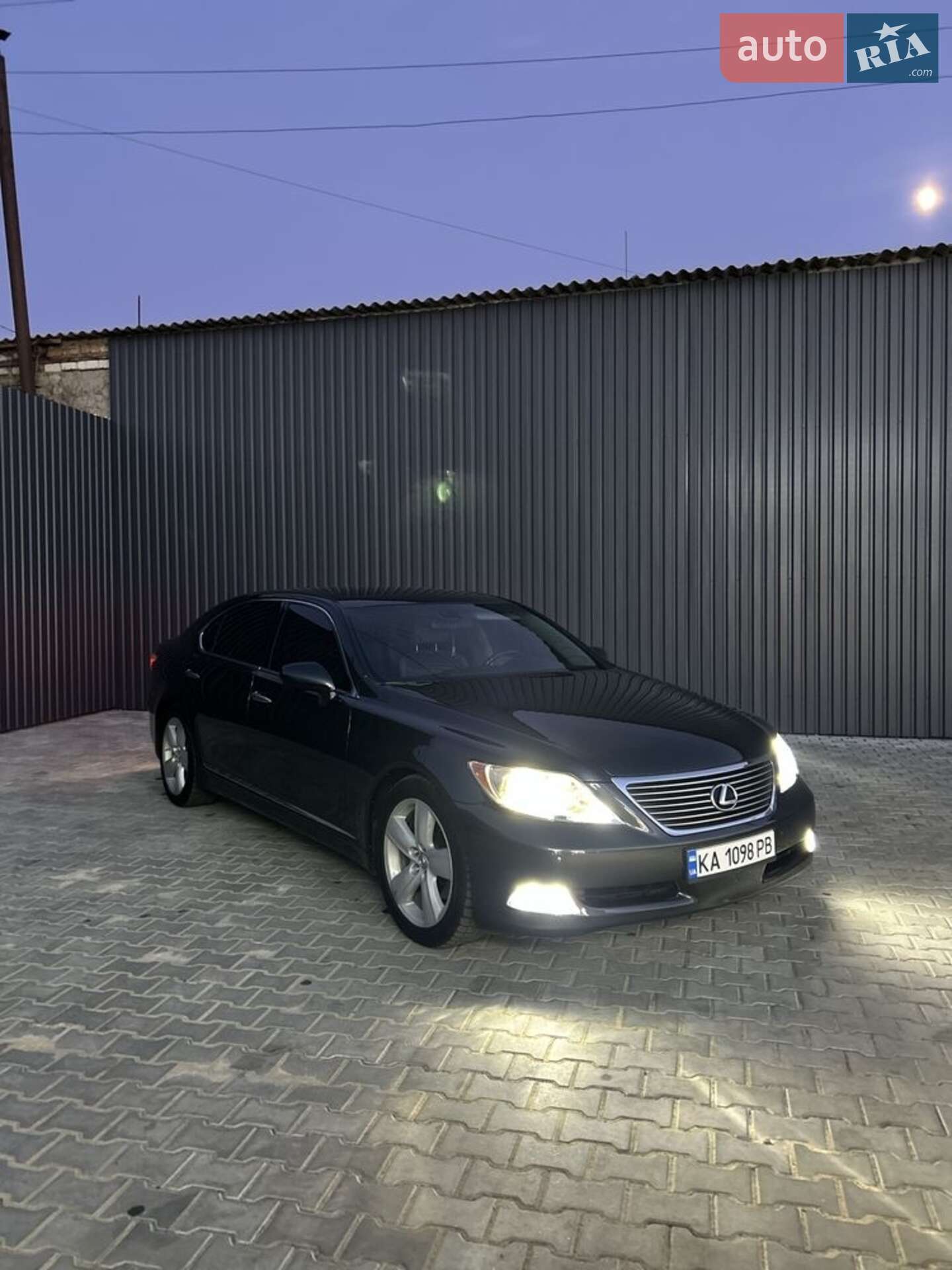 Lexus LS 2007 VIN JTHGL46F575011645 фото оголошення 11 з 27