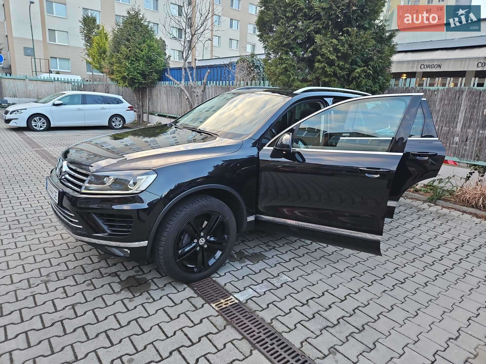 Volkswagen Touareg 2016 VIN WVGZZZ7PZHD015496 фото оголошення 47 з 60