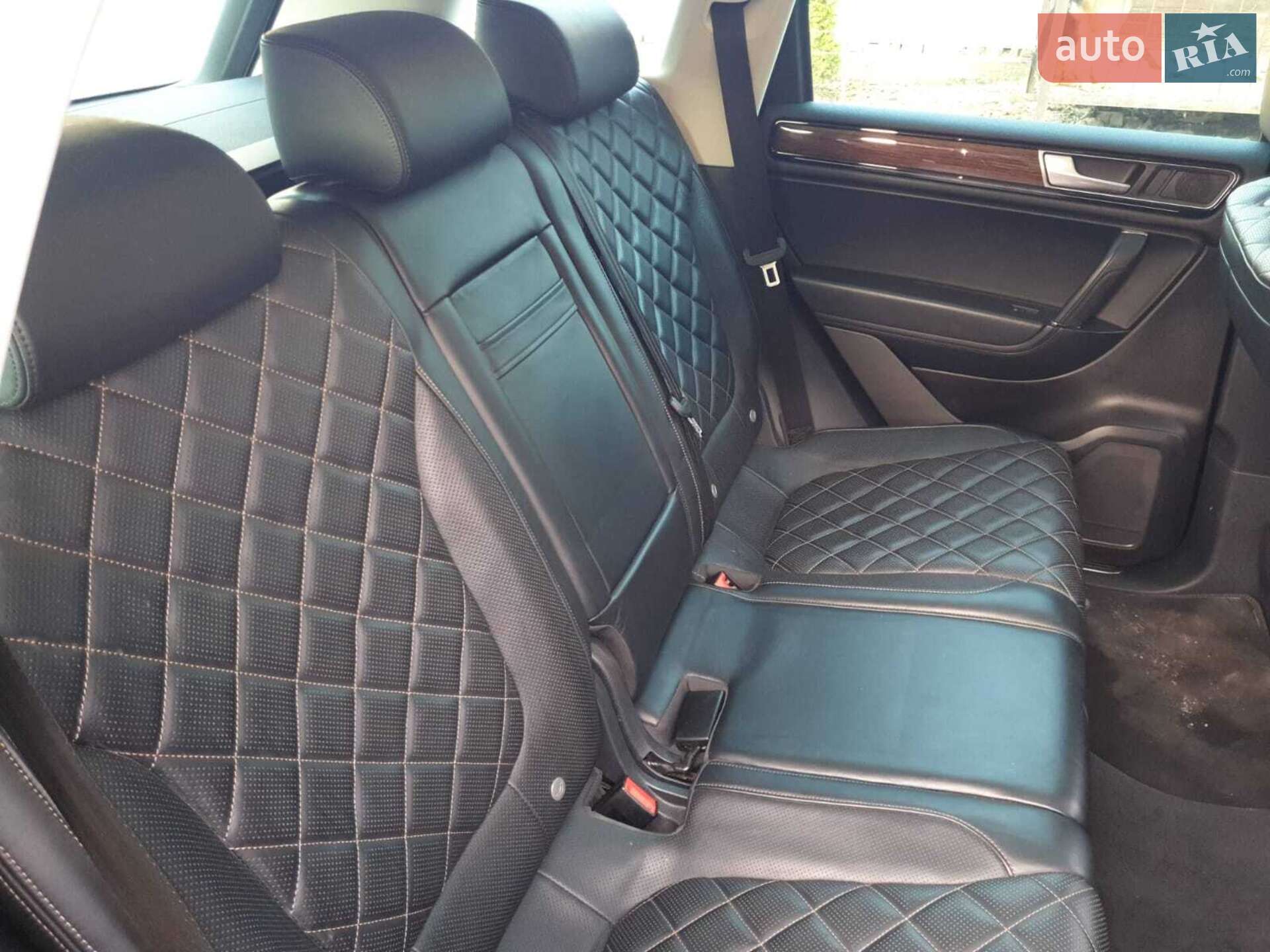 Volkswagen Touareg 2016 VIN WVGZZZ7PZHD015496 фото оголошення 49 з 60