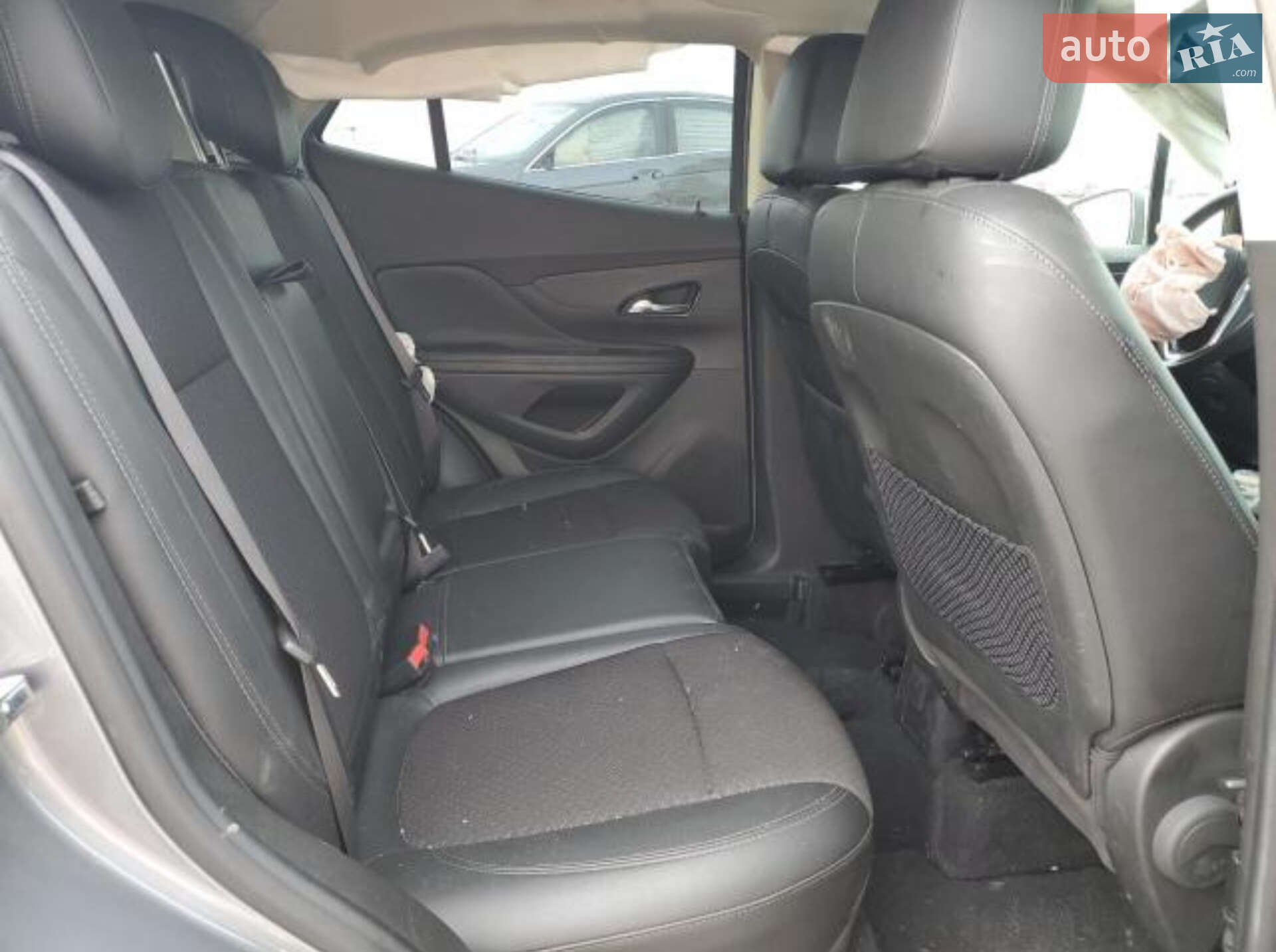 Buick Encore 2018 VIN KL4CJASB1KB739412 фото оголошення 4 з 22