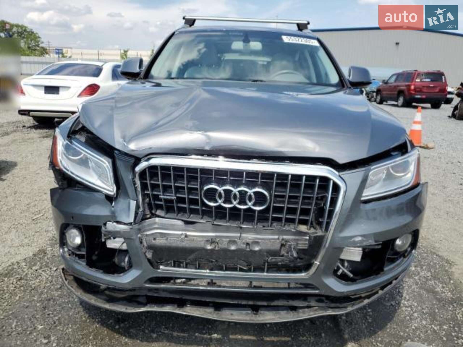 Audi Q5 2015 VIN WA1LFAFP8FA145662 фото оголошення 10 з 18