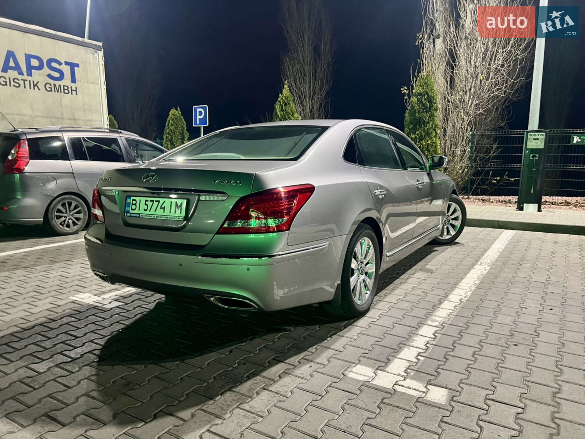 Hyundai Equus 2012 VIN KMHGH41FBDU061929 фото оголошення 4 з 20