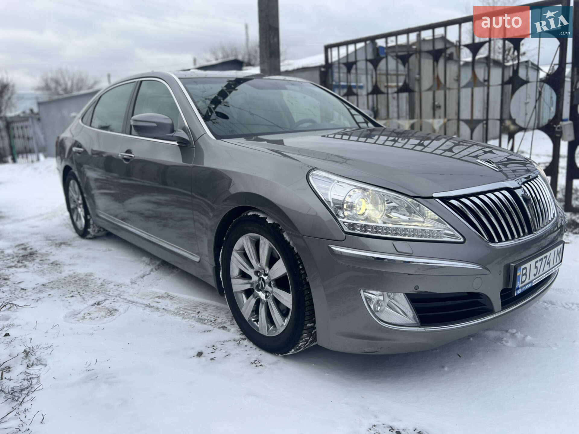 Hyundai Equus 2012 VIN KMHGH41FBDU061929 фото оголошення 8 з 20