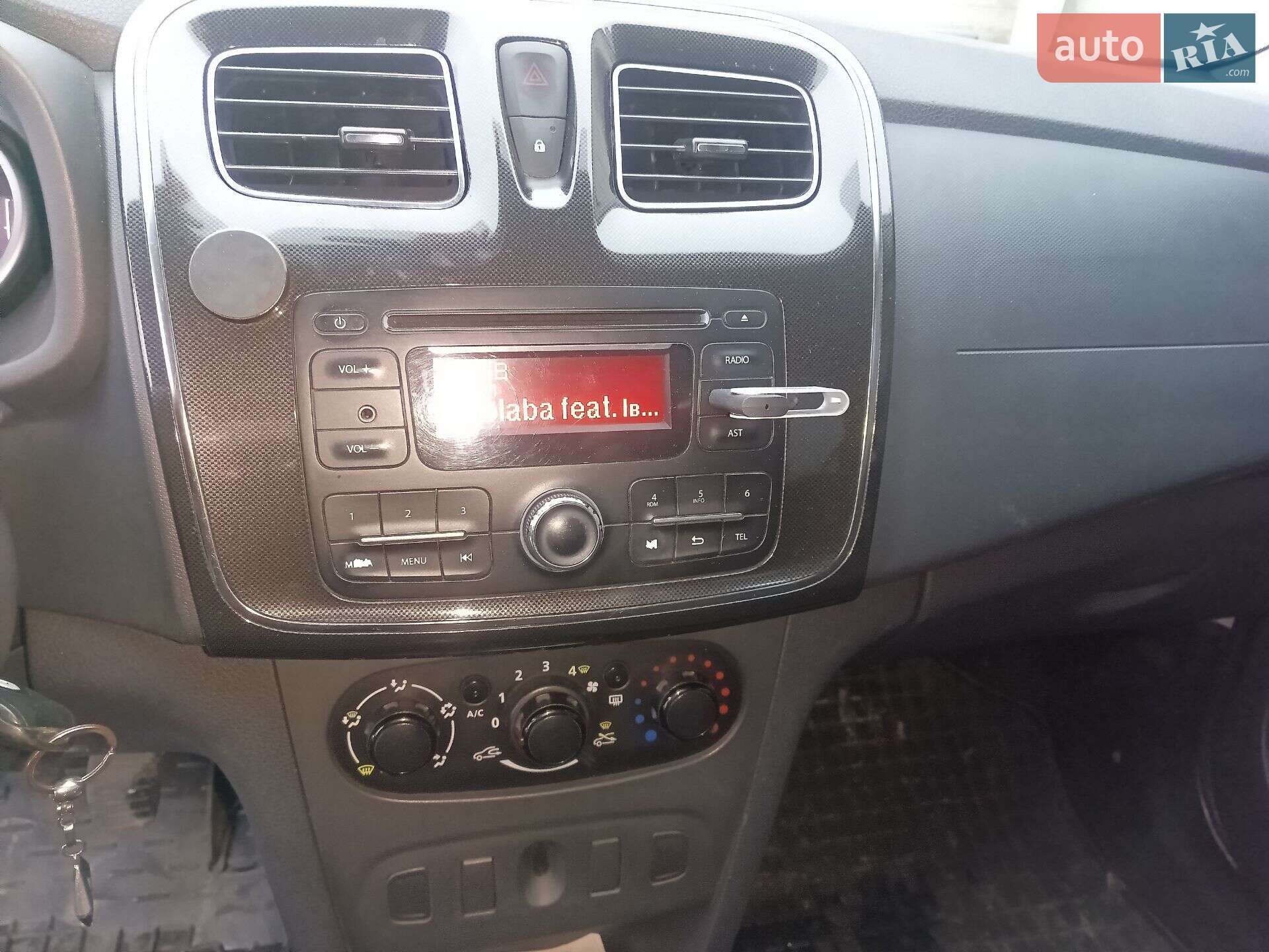 Renault Logan 2017 VIN VF14SRCL457966521 фото оголошення 5 з 14