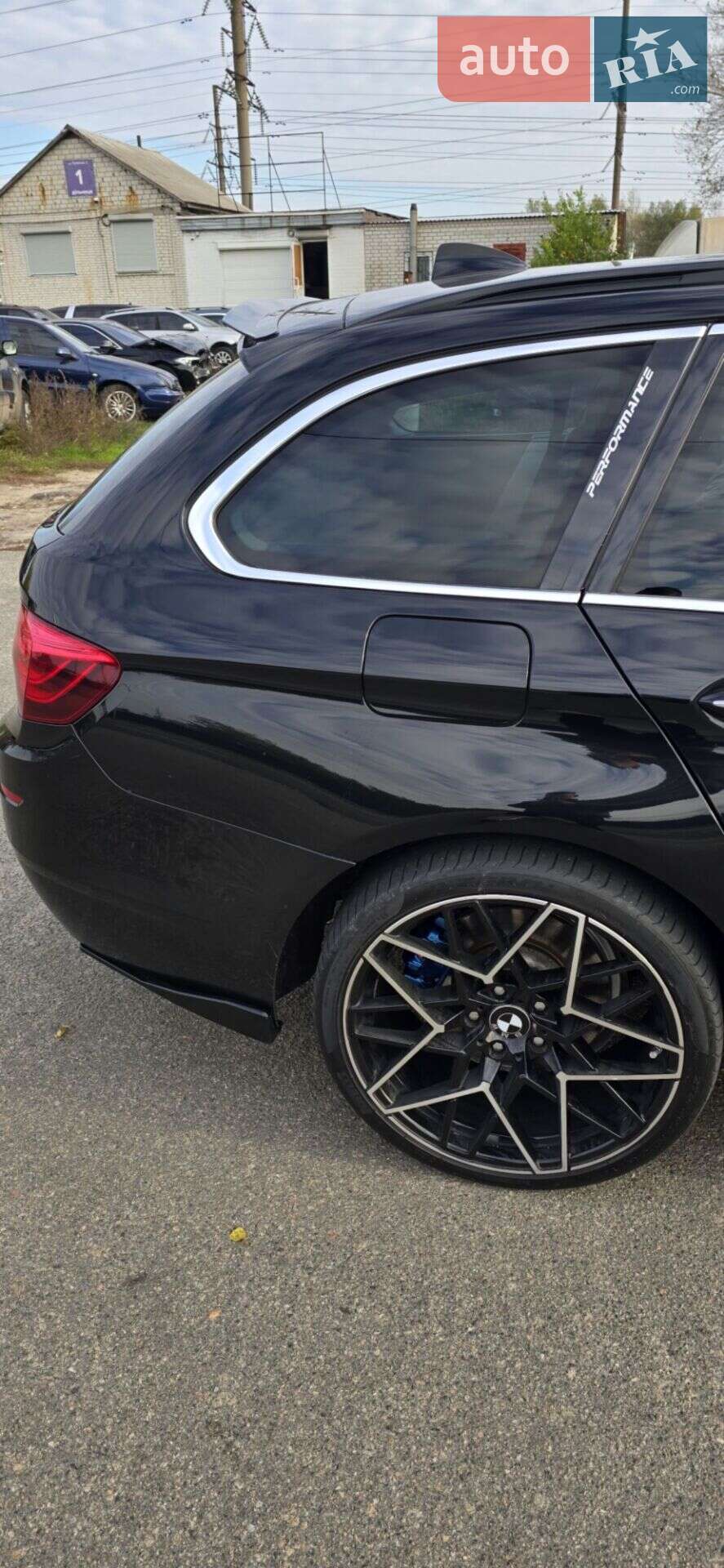 BMW 5 Series 2015 VIN WBA5J71030GZ75574 фото оголошення 3 з 35
