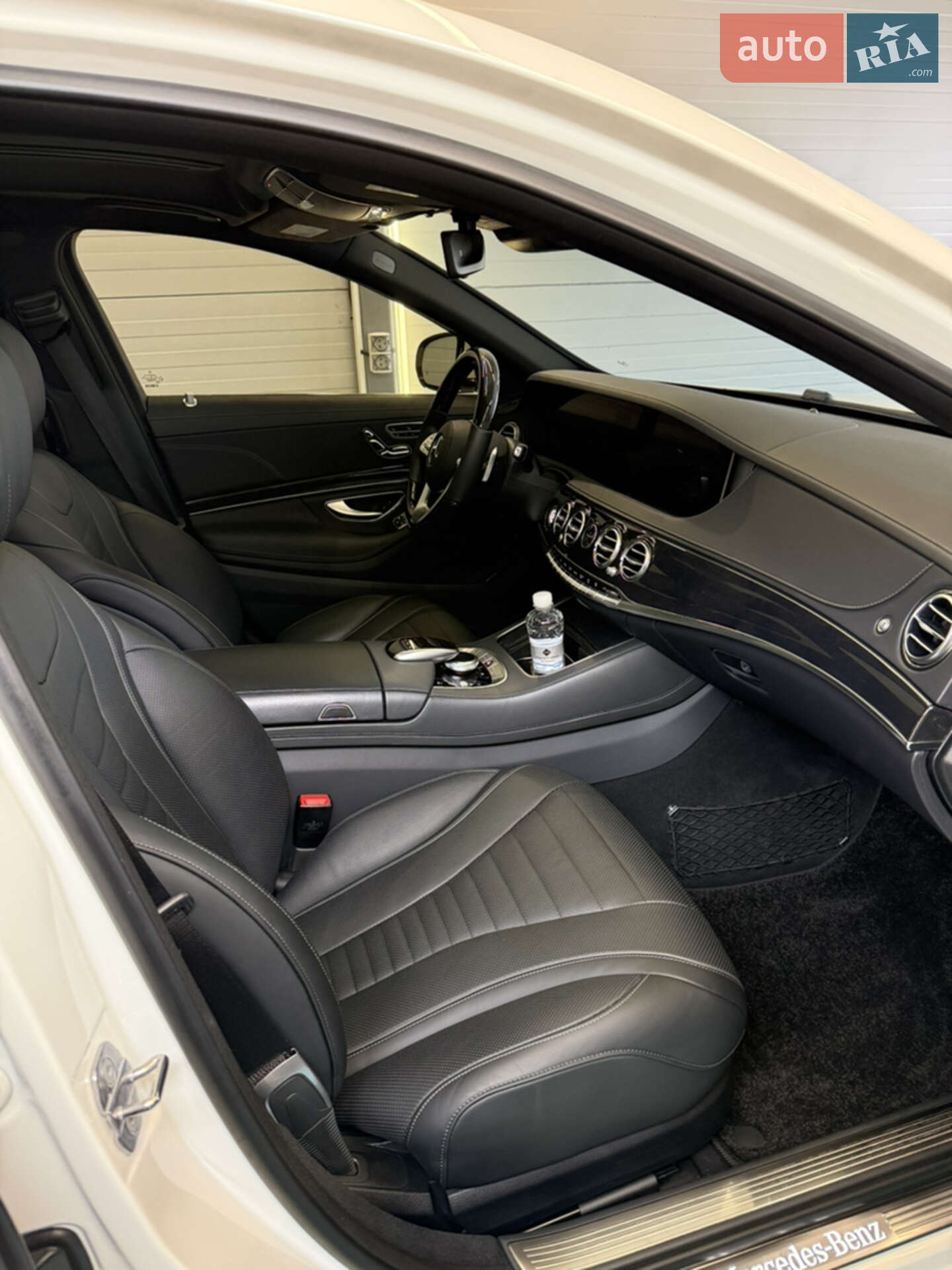 Mercedes-Benz S-Class 2018 VIN WDDUG8DB3JA418495 фото оголошення 8 з 14