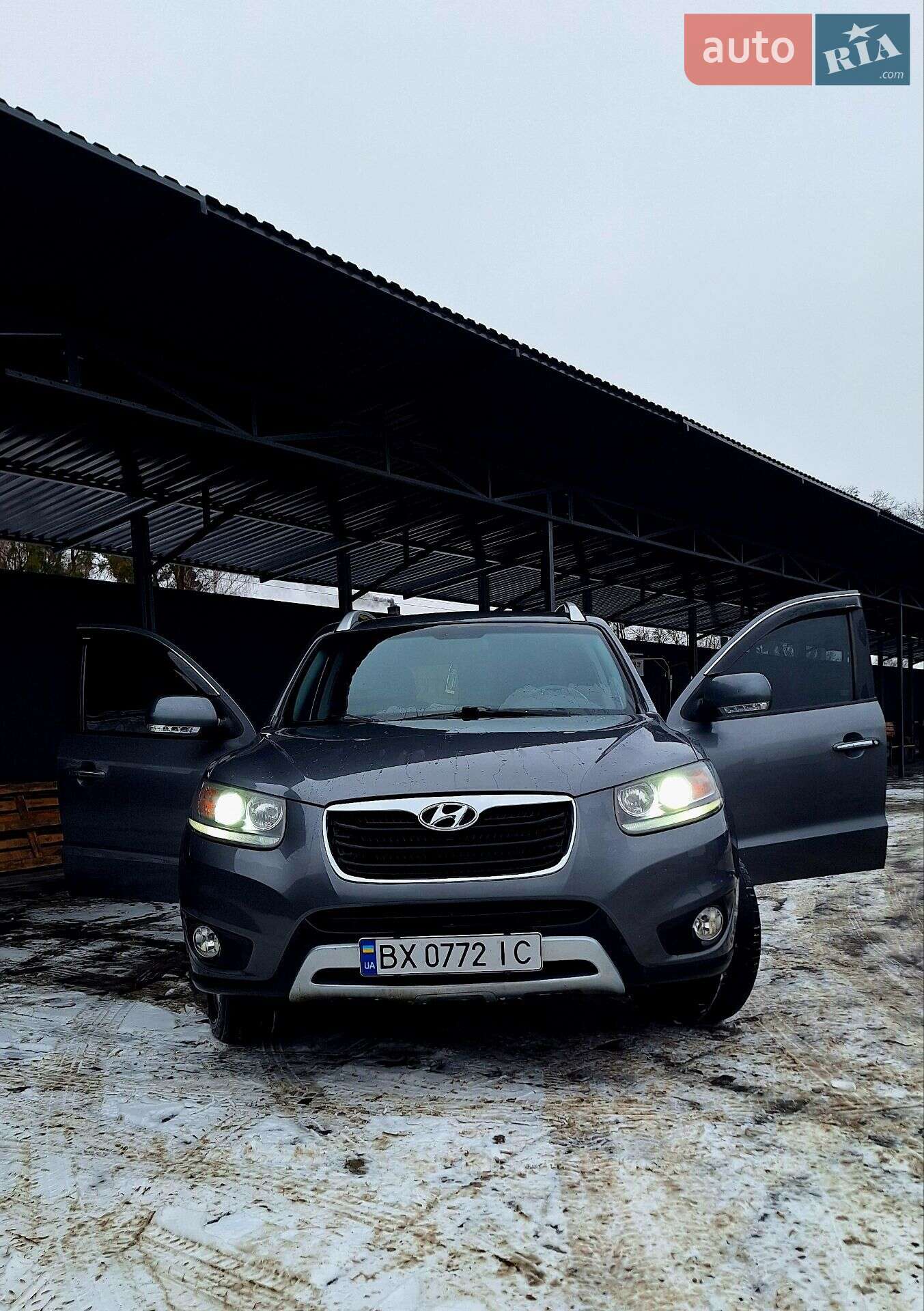 Hyundai Santa FE 2012 VIN KMHSH81XDCU878985 фото оголошення 13 з 18
