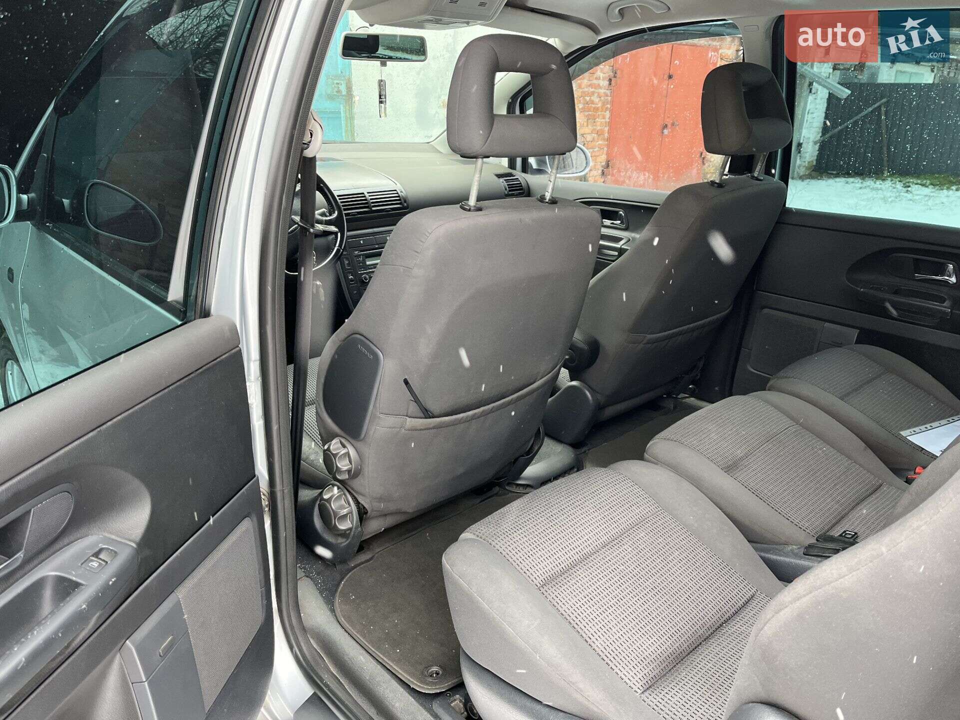 Volkswagen Sharan 2006 VIN WVWZZZ7MZ6V019411 фото оголошення 4 з 21