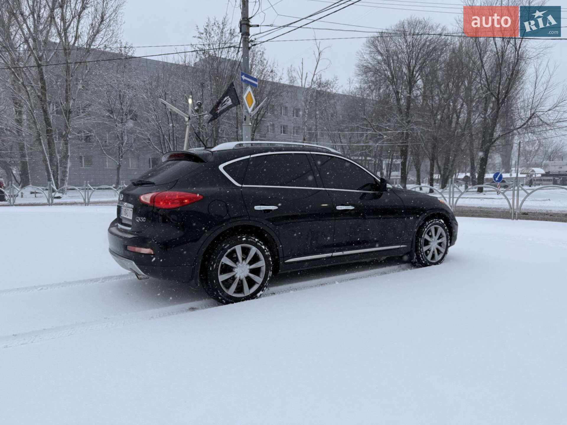 Infiniti QX50 2017 VIN JN1BJ0RR9HM415087 фото оголошення 3 з 51