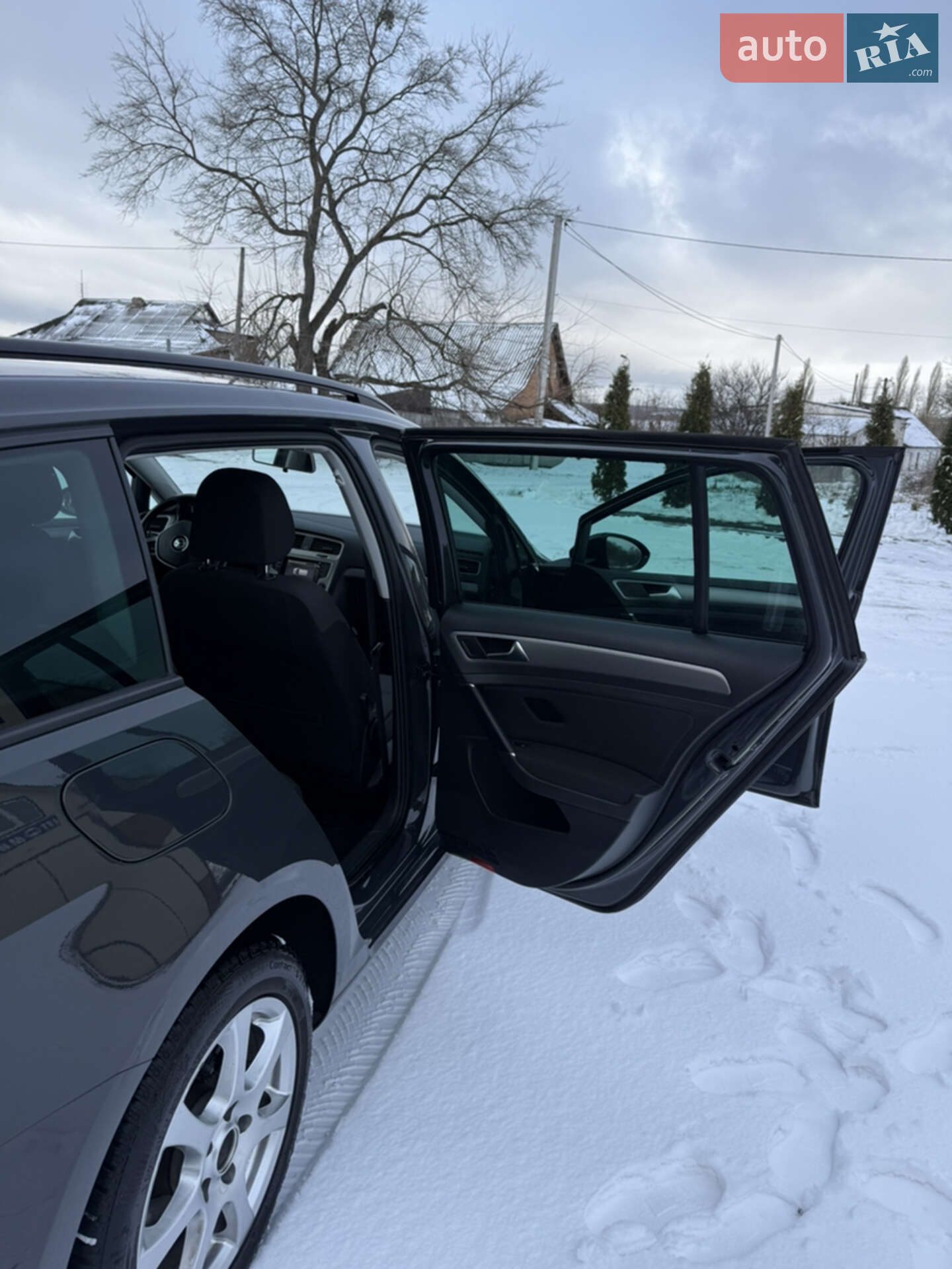 Volkswagen Golf 2013 VIN WVWZZZAUZEP550722 фото оголошення 11 з 31