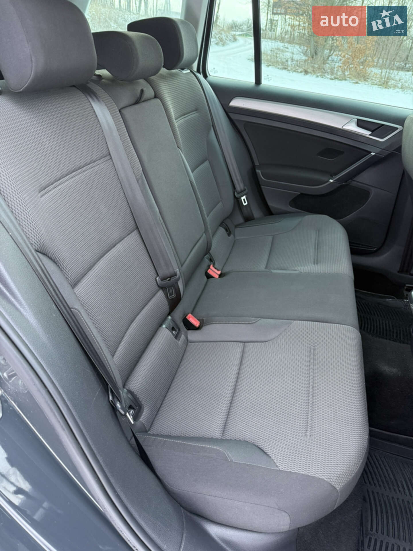 Volkswagen Golf 2013 VIN WVWZZZAUZEP550722 фото оголошення 16 з 31