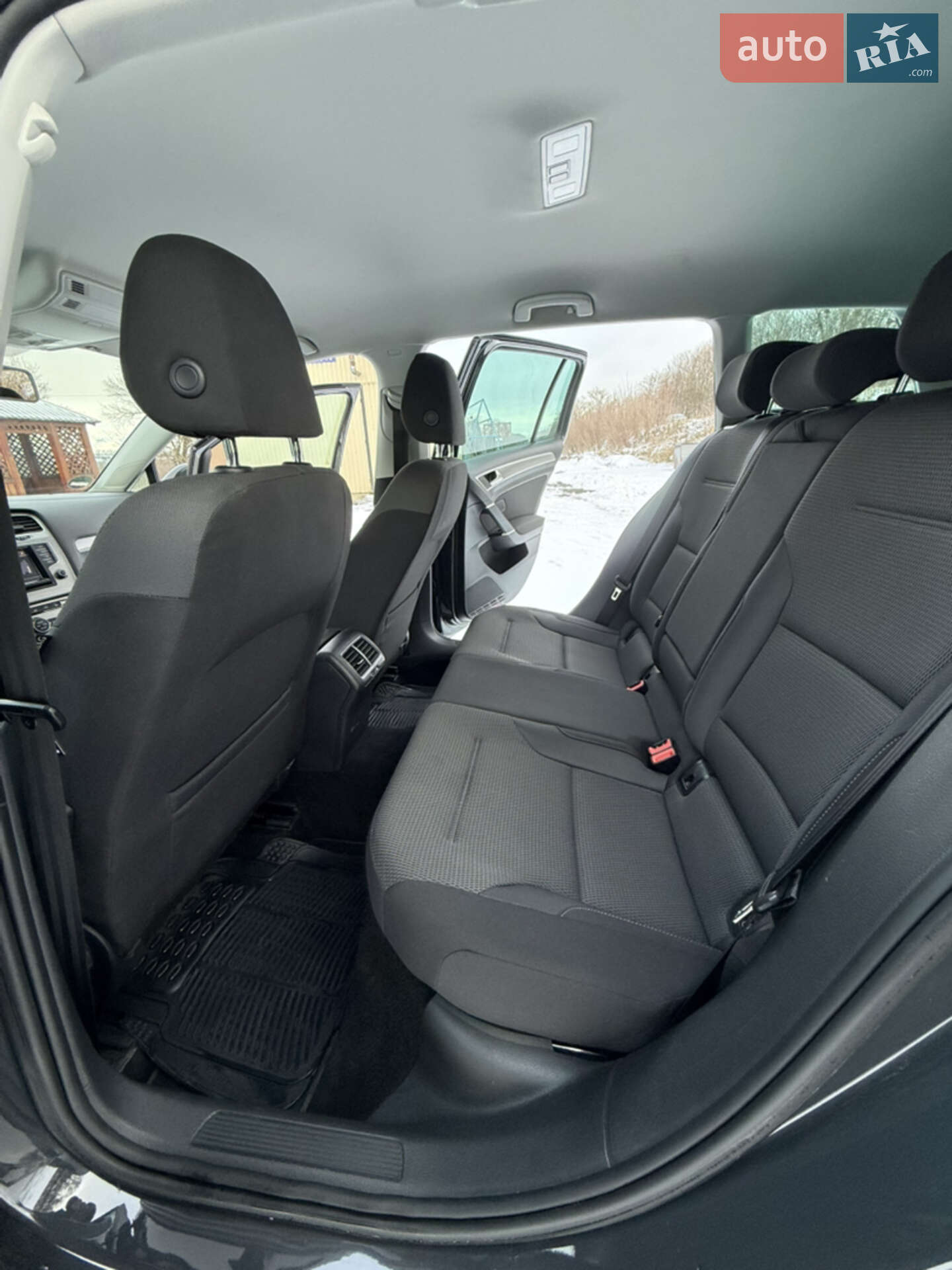 Volkswagen Golf 2013 VIN WVWZZZAUZEP550722 фото оголошення 22 з 31