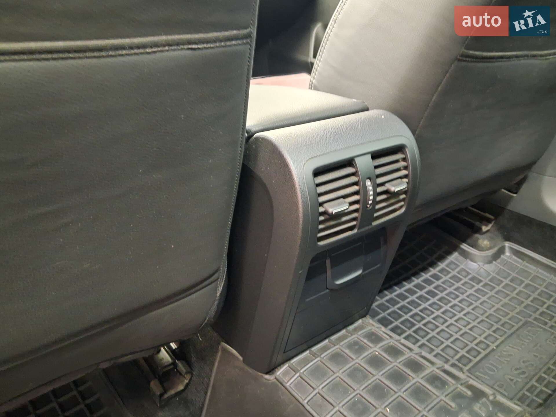 Volkswagen Passat 2010 VIN WVWZZZ3CZAE094714 фото оголошення 25 з 39