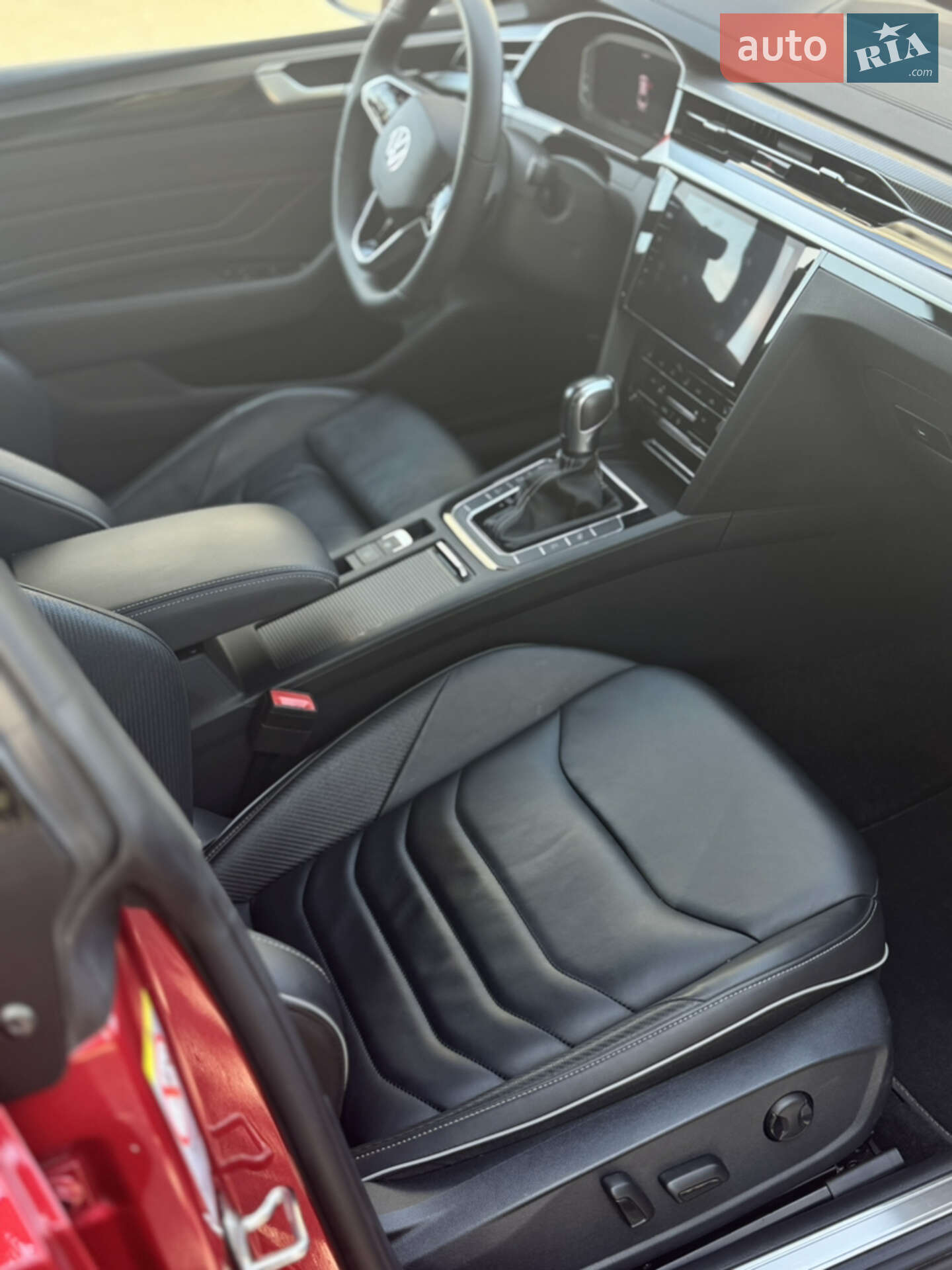 Volkswagen Arteon 2021 VIN WVWZZZ3HZME012941 фото оголошення 13 з 17