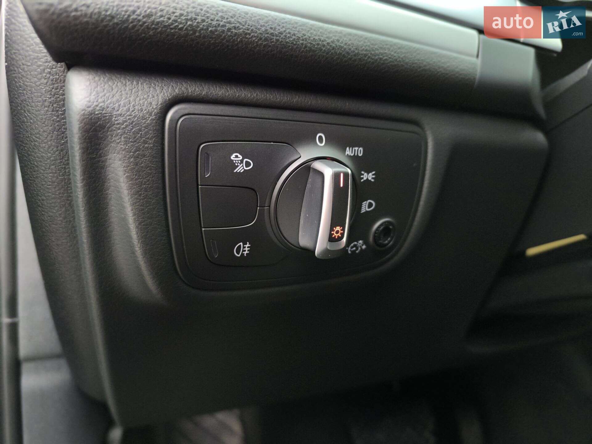 Audi A6 2013 VIN WAUZZZ4G1DN125491 фото оголошення 17 з 26
