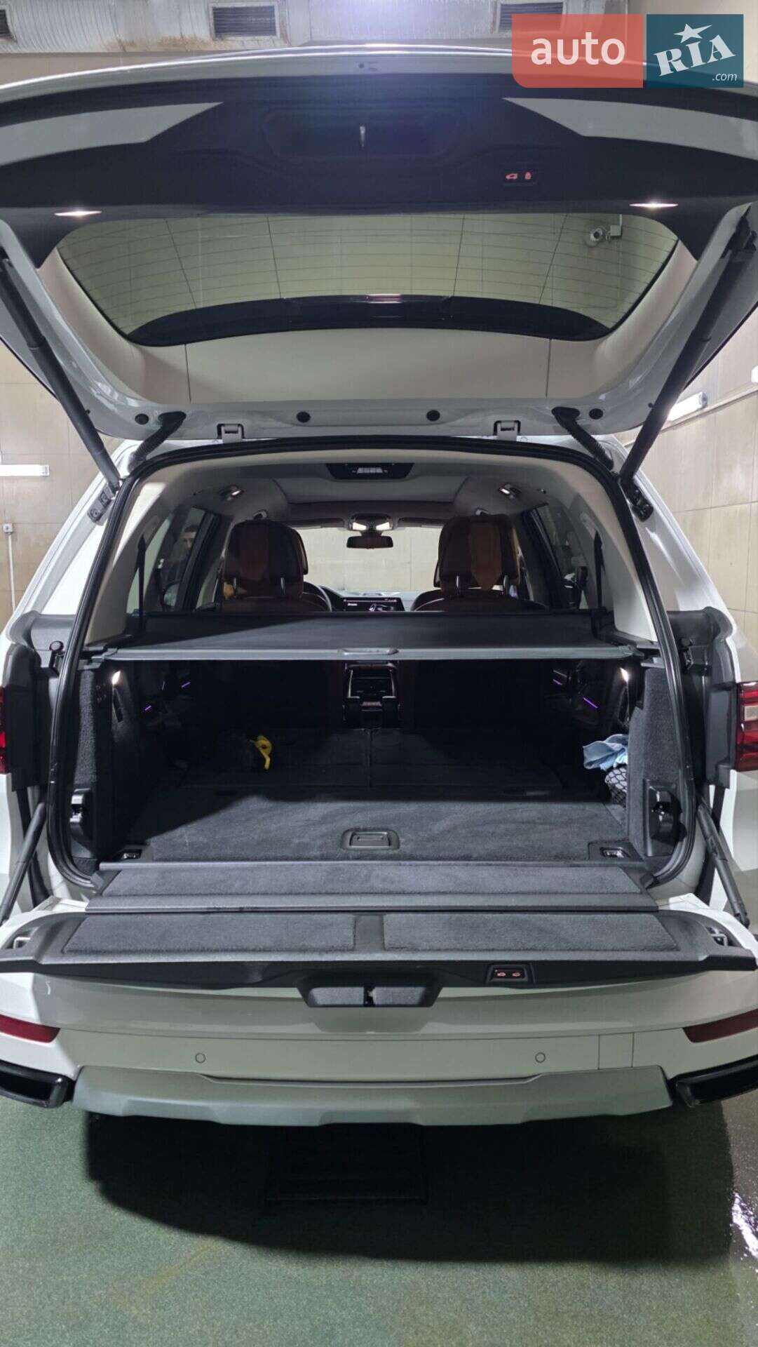 BMW X7 2019 VIN 5UXCW2C00L9A03002 фото оголошення 12 з 13