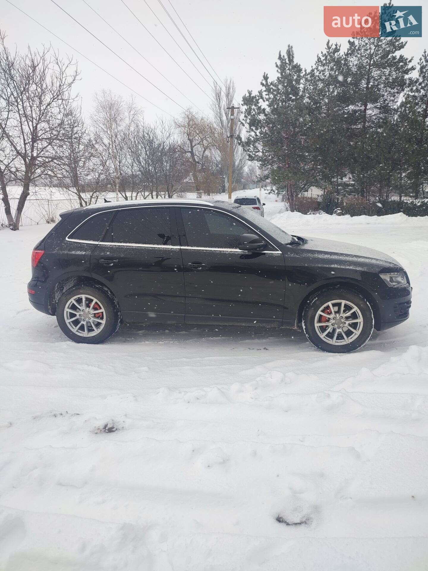 Audi Q5 2011 VIN WA1LFAFP0CA015435 фото оголошення 2 з 9
