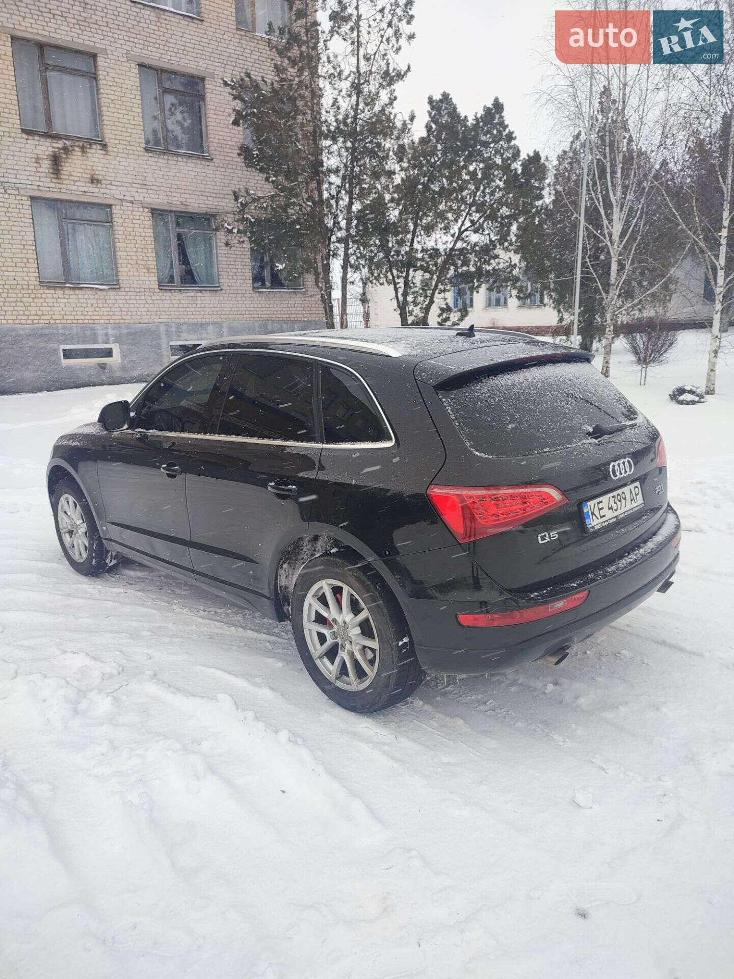 Audi Q5 2011 VIN WA1LFAFP0CA015435 фото оголошення 6 з 9