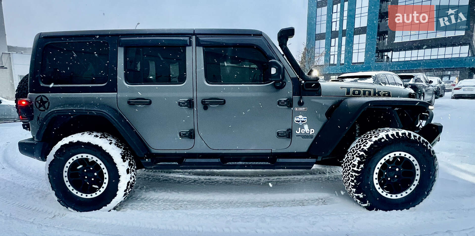 Jeep Wrangler 2018 VIN 1C4HJXDN0JW274926 фото оголошення 7 з 69