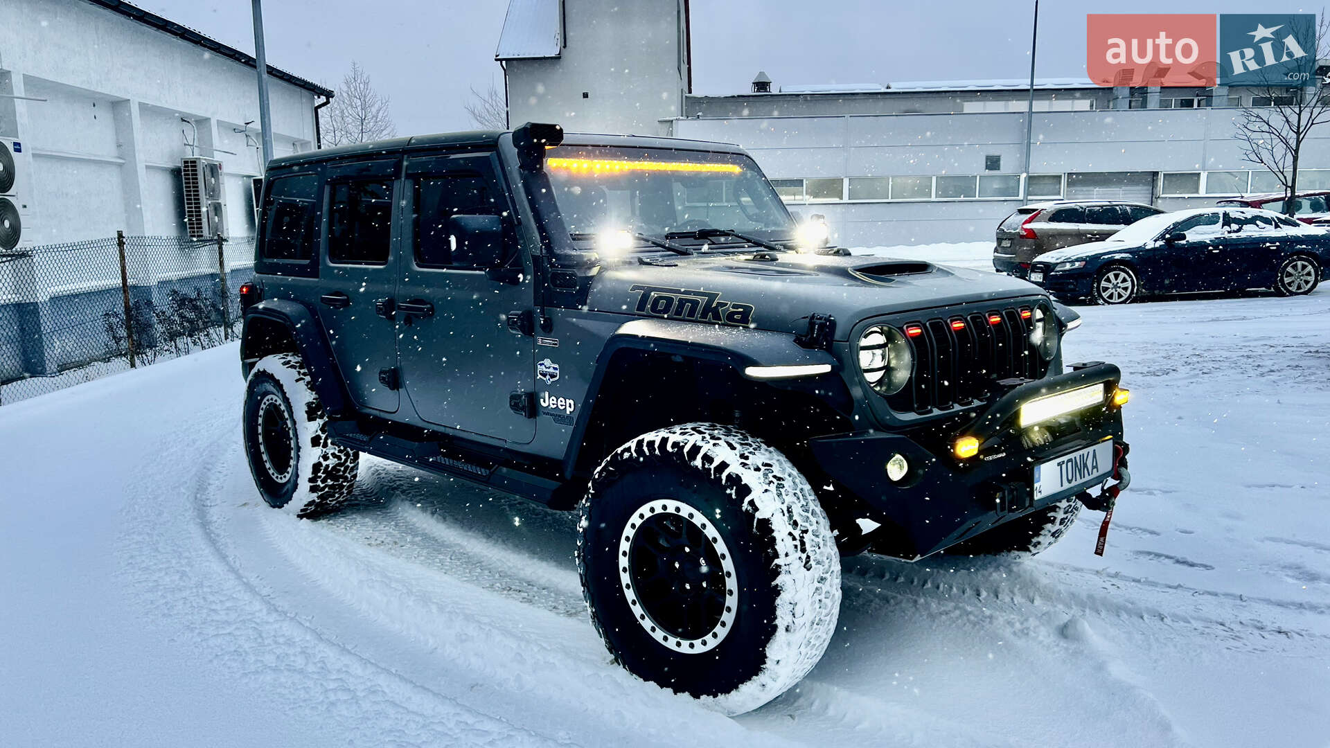 Jeep Wrangler 2018 VIN 1C4HJXDN0JW274926 фото оголошення 3 з 69