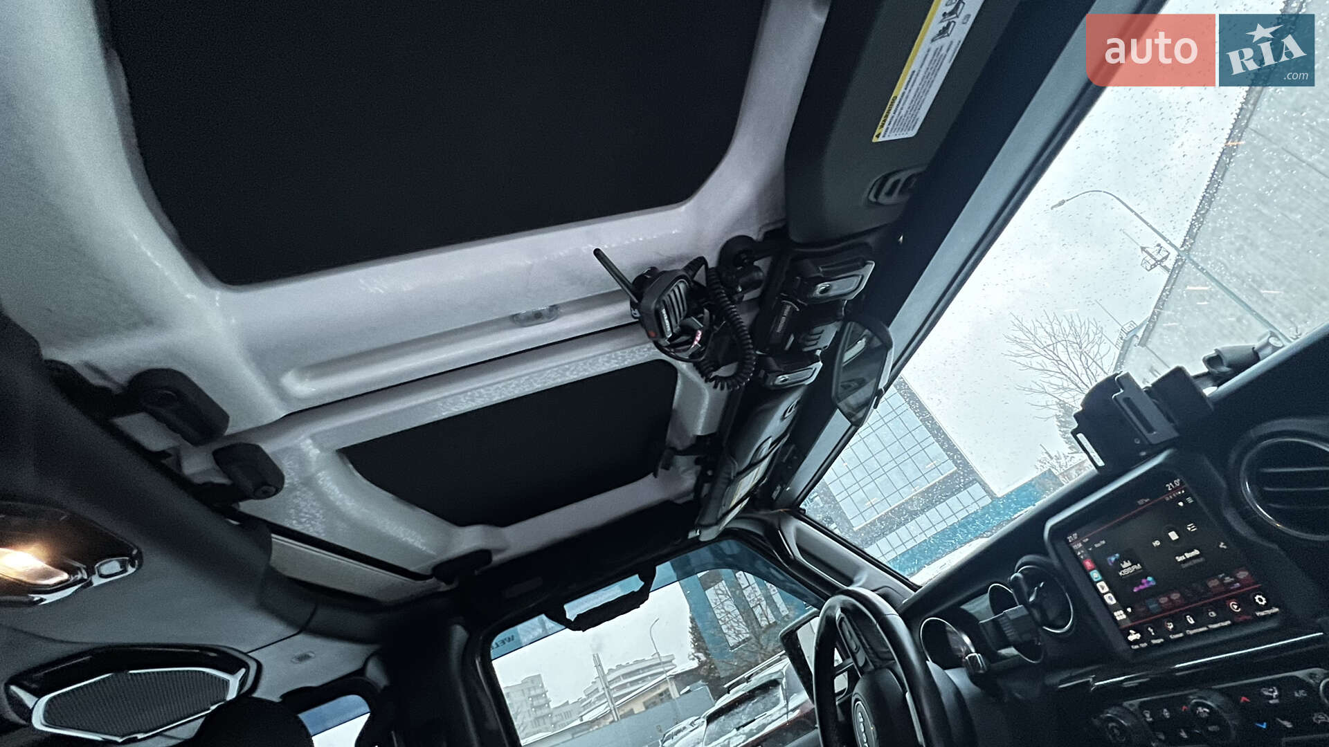 Jeep Wrangler 2018 VIN 1C4HJXDN0JW274926 фото оголошення 56 з 69