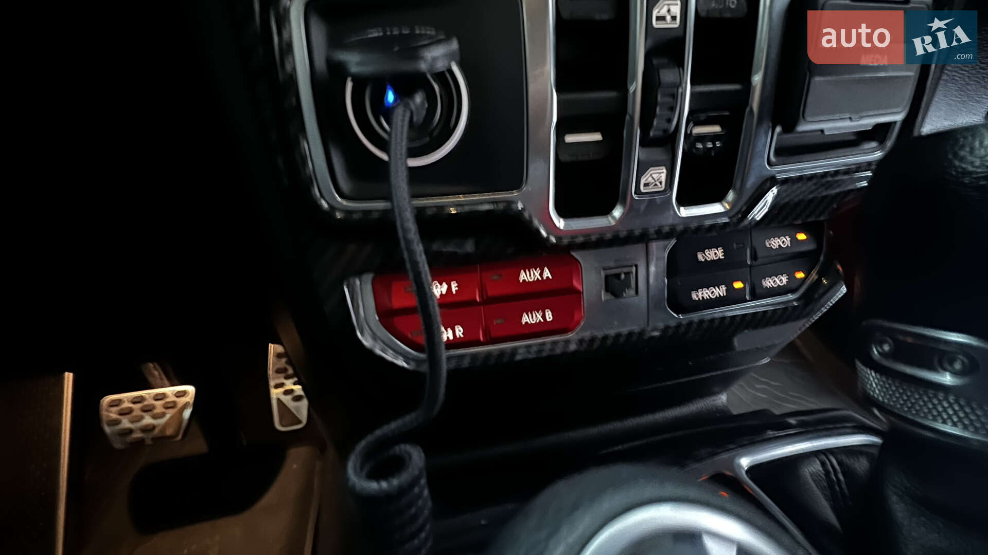 Jeep Wrangler 2018 VIN 1C4HJXDN0JW274926 фото оголошення 54 з 69