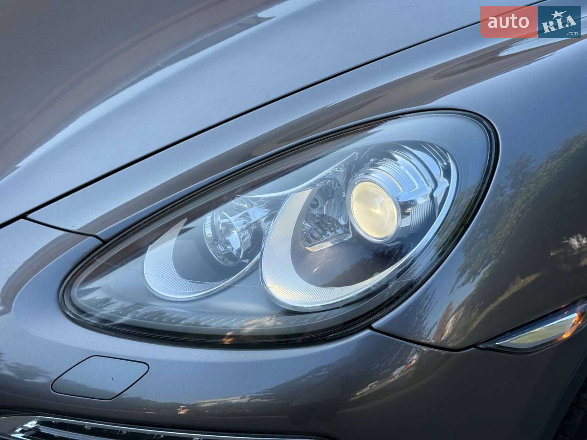 Porsche Cayenne 2012 VIN WP1AA2A27CLA10037 фото оголошення 46 з 53