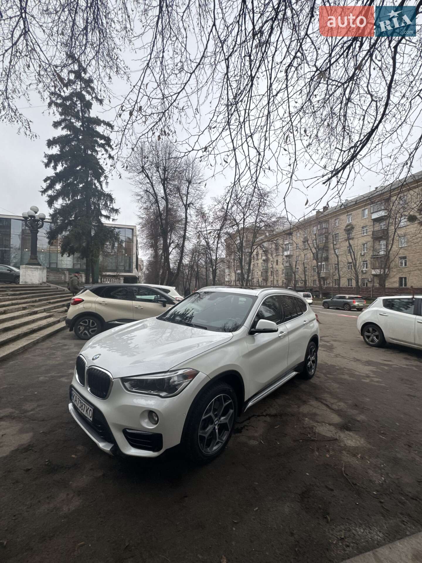 BMW X1 2017 VIN WBXHU7C35H5H36331 фото оголошення 4 з 20
