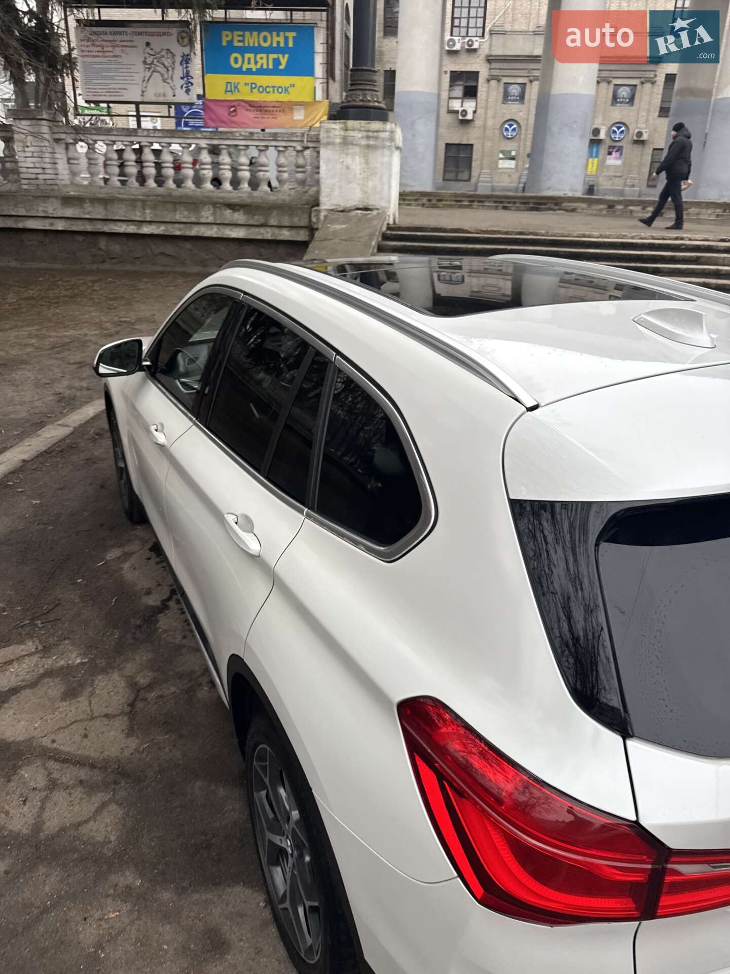 BMW X1 2017 VIN WBXHU7C35H5H36331 фото оголошення 6 з 20