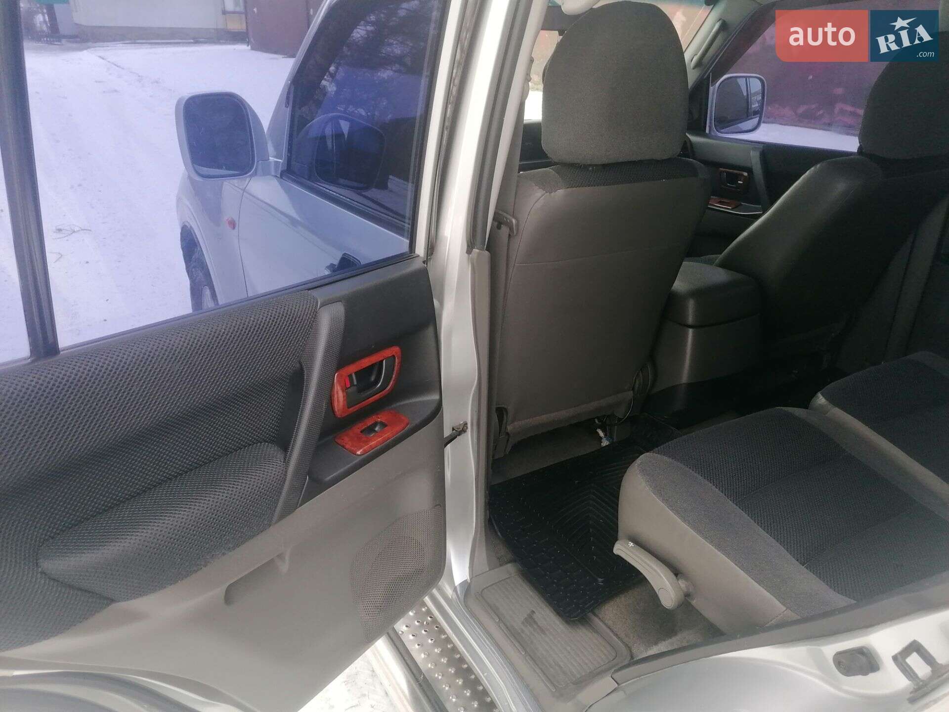 Mitsubishi Pajero Wagon 2000 VIN JMBLNV74W1J000261 фото оголошення 65 з 66
