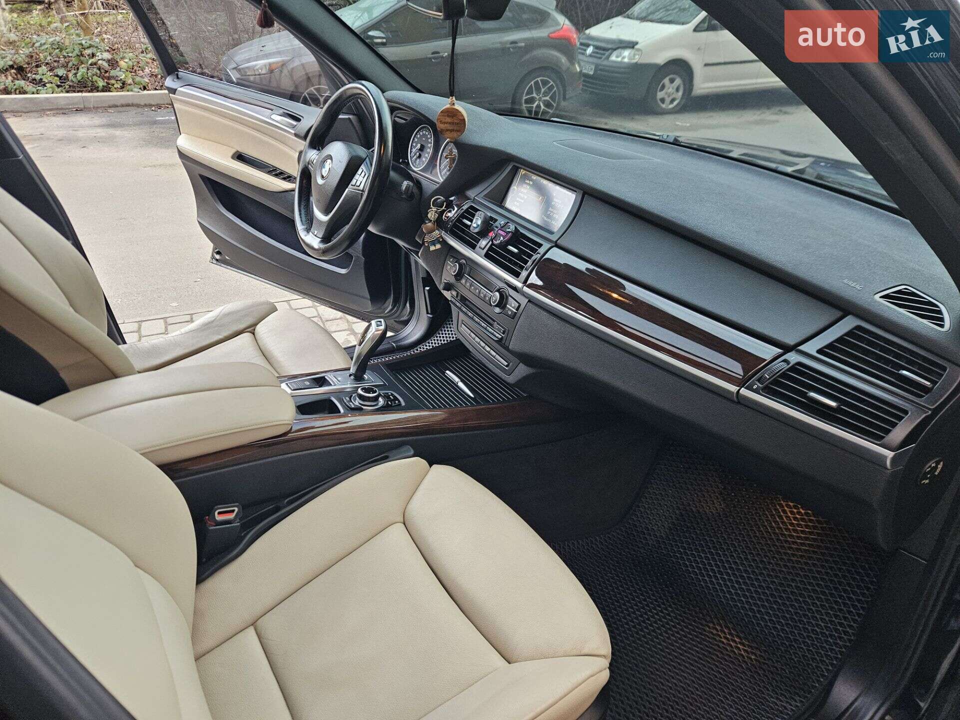 BMW X5 2011 VIN WBAZW61080L567639 фото оголошення 32 з 47