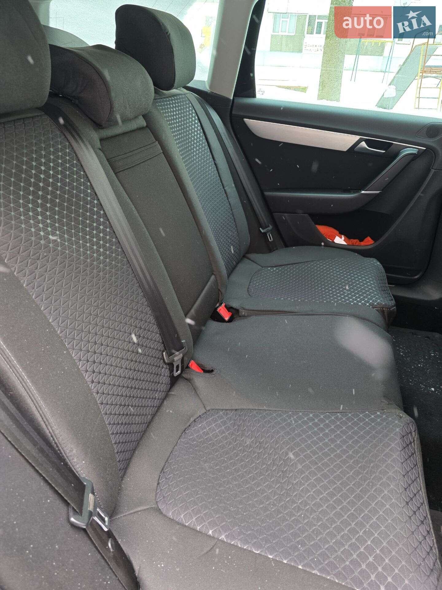 Volkswagen Passat 2014 VIN WVWZZZ3CZFE067441 фото оголошення 7 з 18
