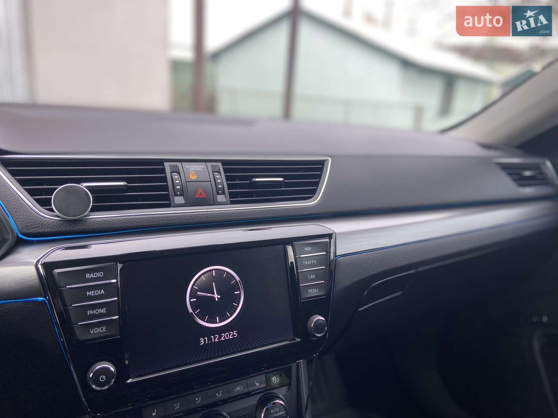 Skoda Superb 2016 VIN TMBJG9NP5H7028695 фото оголошення 27 з 33