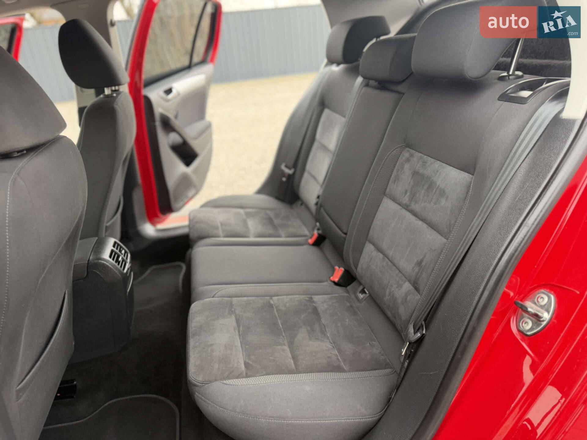Volkswagen Golf 2010 VIN WVWZZZ1KZAP114103 фото оголошення 19 з 27