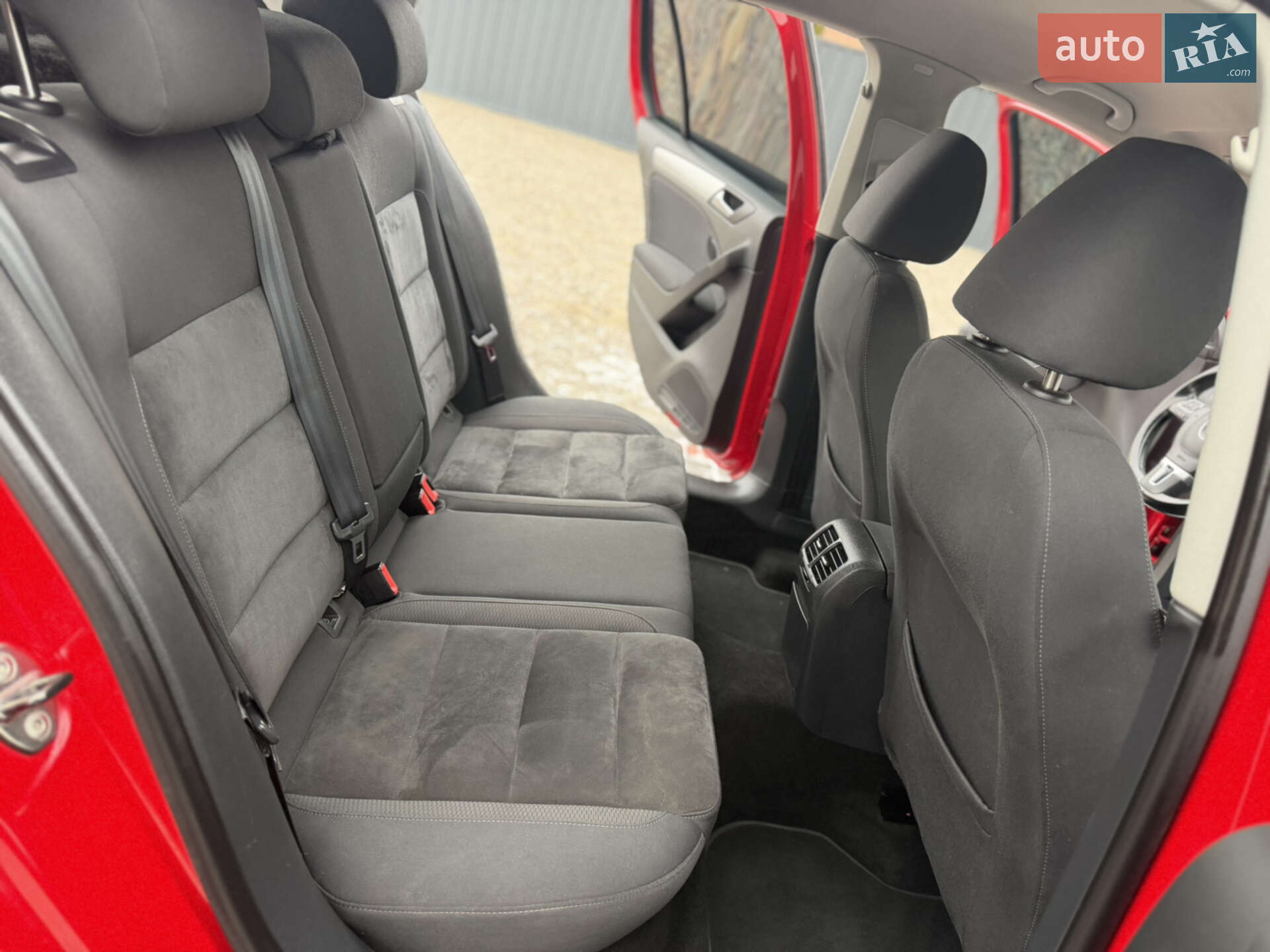 Volkswagen Golf 2010 VIN WVWZZZ1KZAP114103 фото оголошення 21 з 27