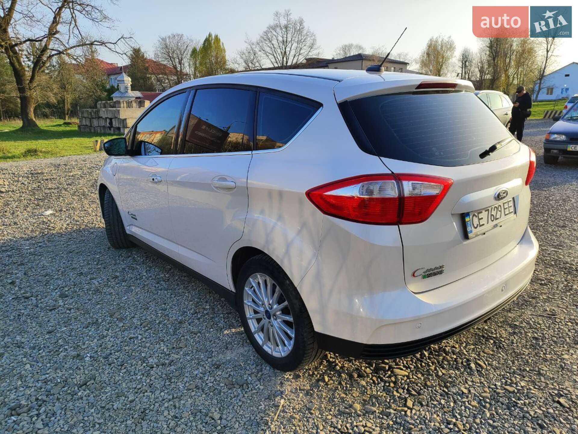 Ford C-Max 2015 VIN 1FADP5CU0FL107331 фото оголошення 3 з 19