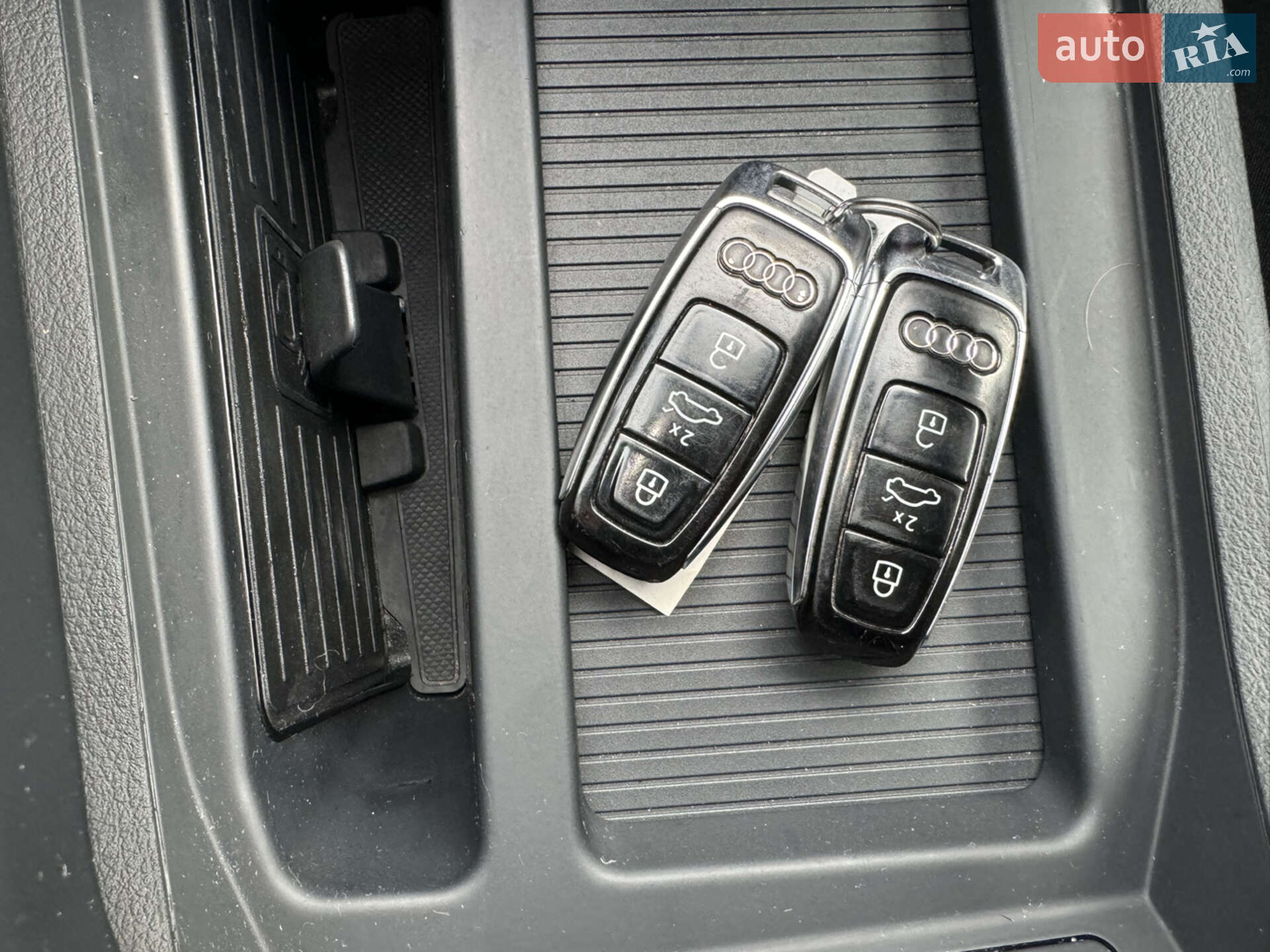 Audi e-tron Sportback 2020 VIN WAUZZZGE1LB037079 фото оголошення 68 з 69