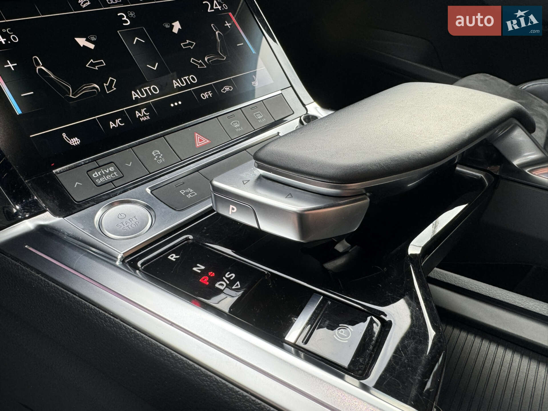 Audi e-tron Sportback 2020 VIN WAUZZZGE1LB037079 фото оголошення 29 з 69