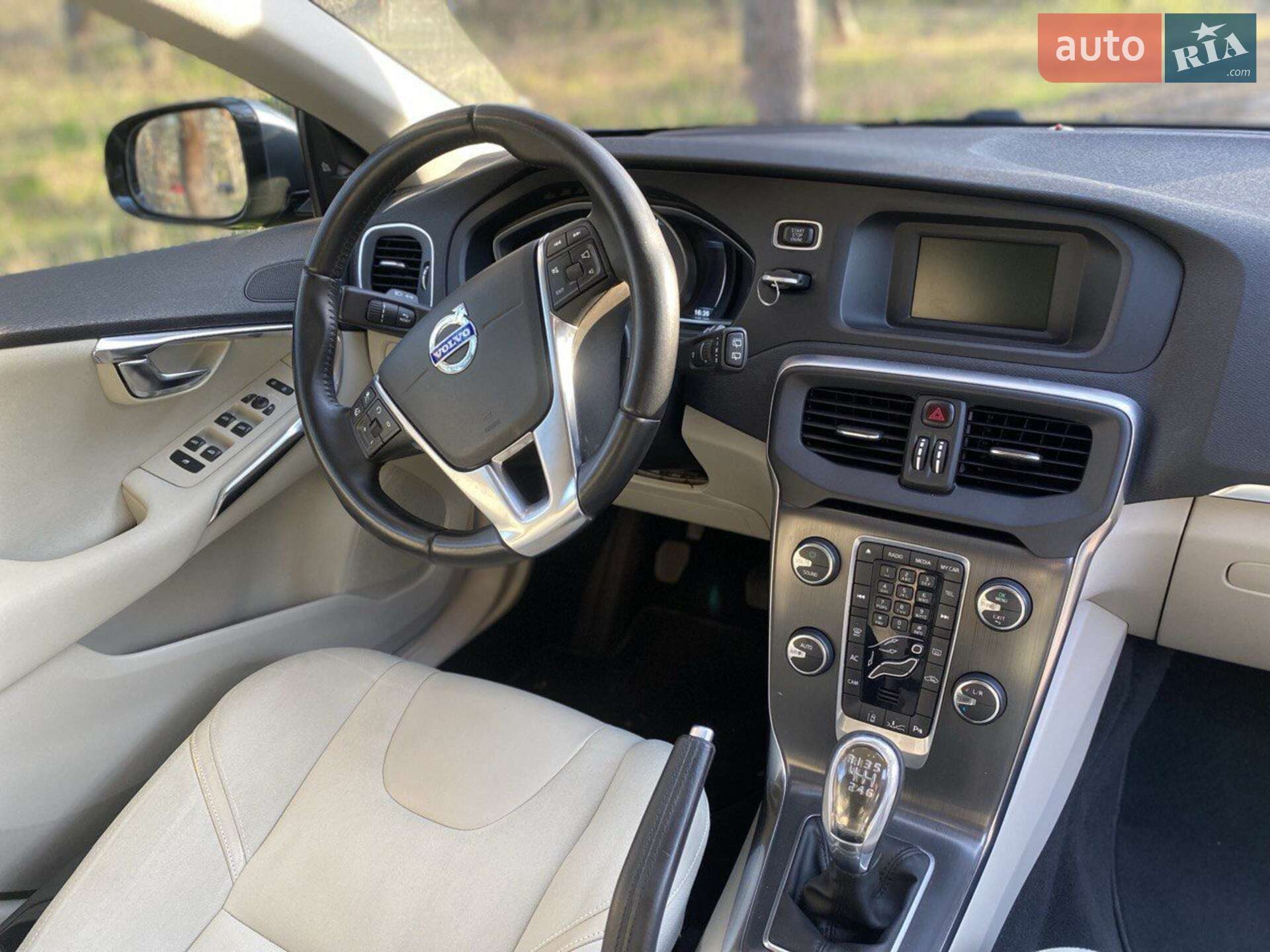 Volvo V40 2013 VIN YV1MV8481D2040659 фото оголошення 14 з 16