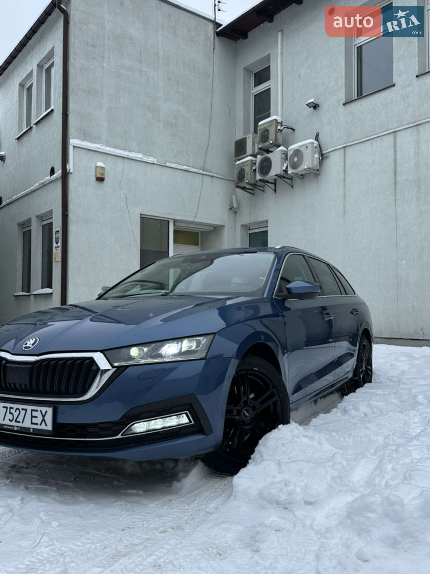 Skoda Octavia 2020 VIN TMBJJ9NX1LY020906 фото оголошення 3 з 18
