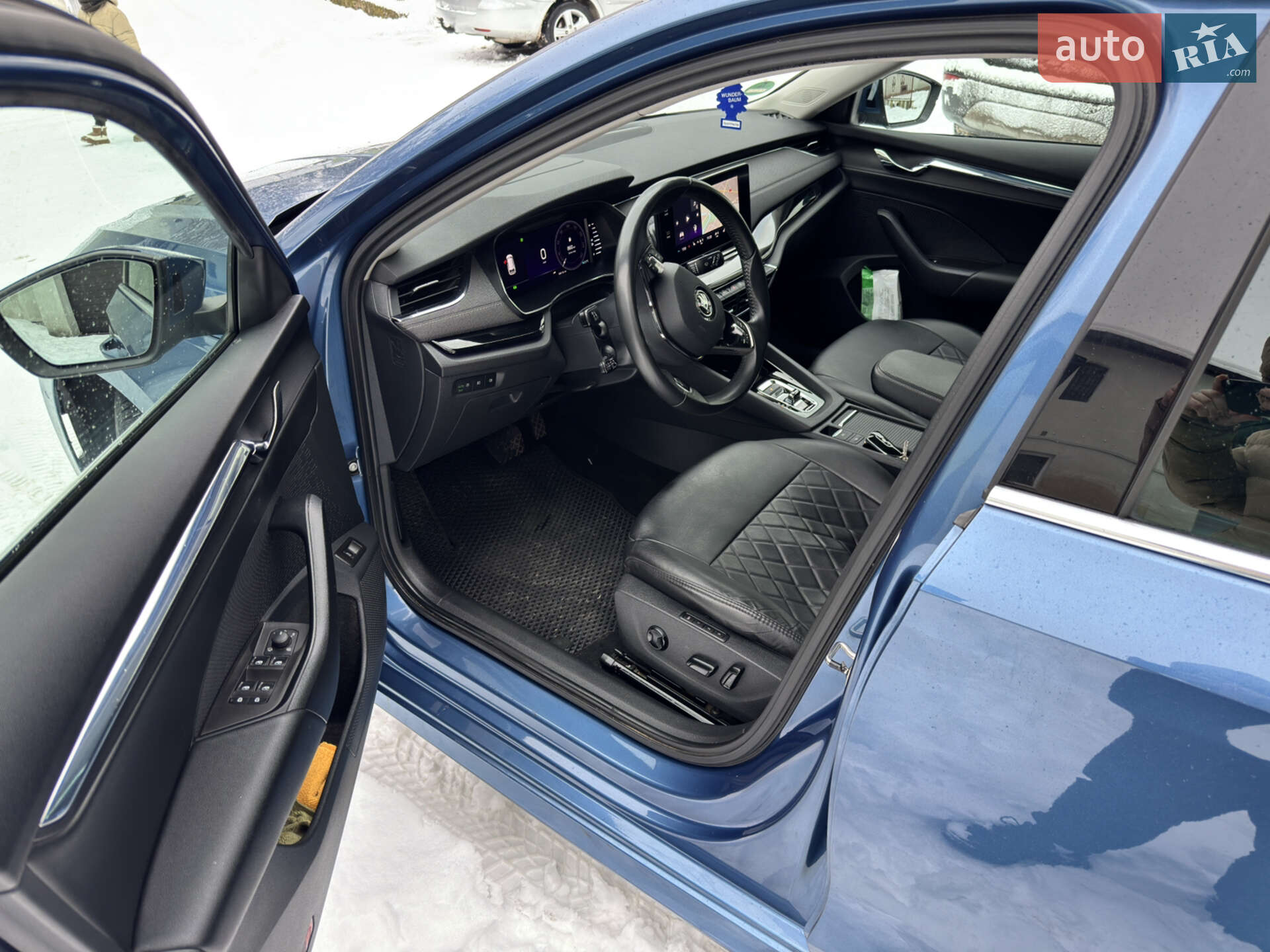 Skoda Octavia 2020 VIN TMBJJ9NX1LY020906 фото оголошення 8 з 18