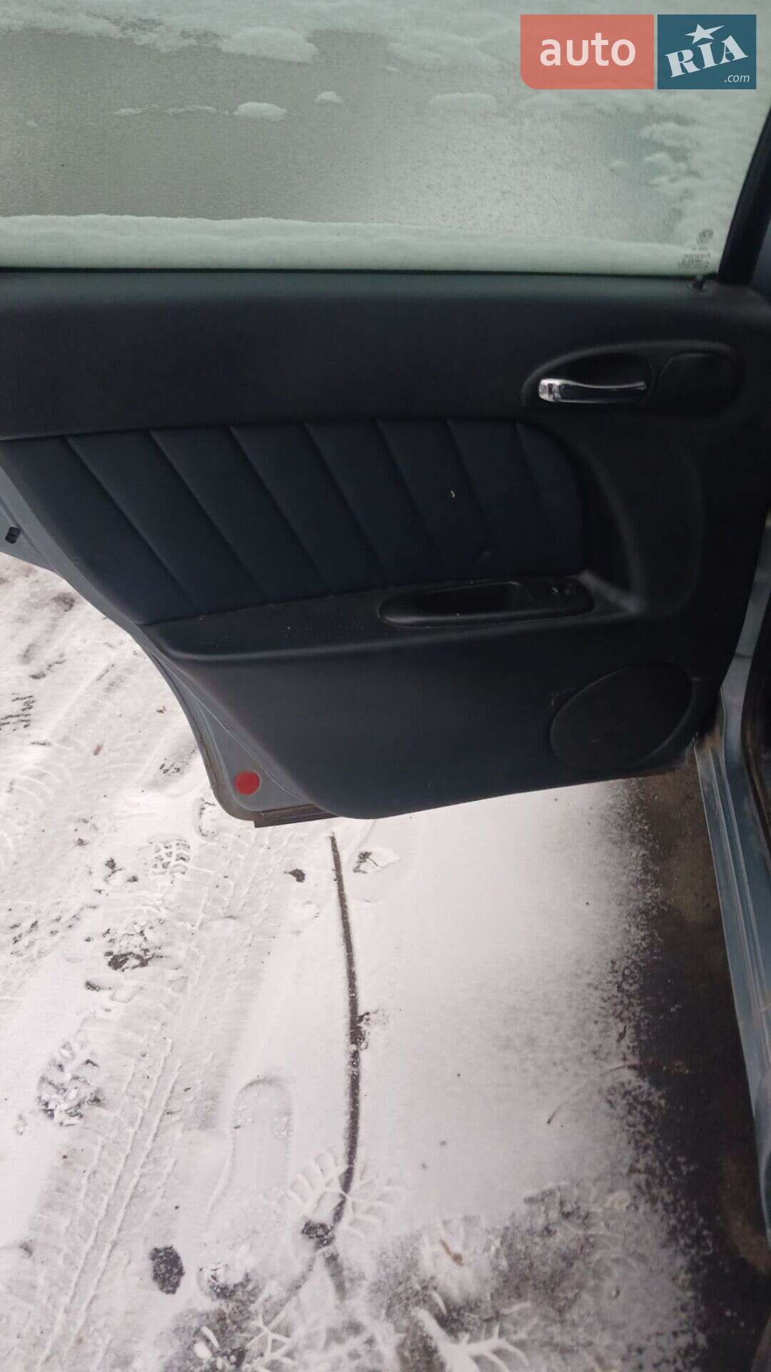 Alfa Romeo 156 2001 VIN ZAR93200001258675 фото оголошення 6 з 11