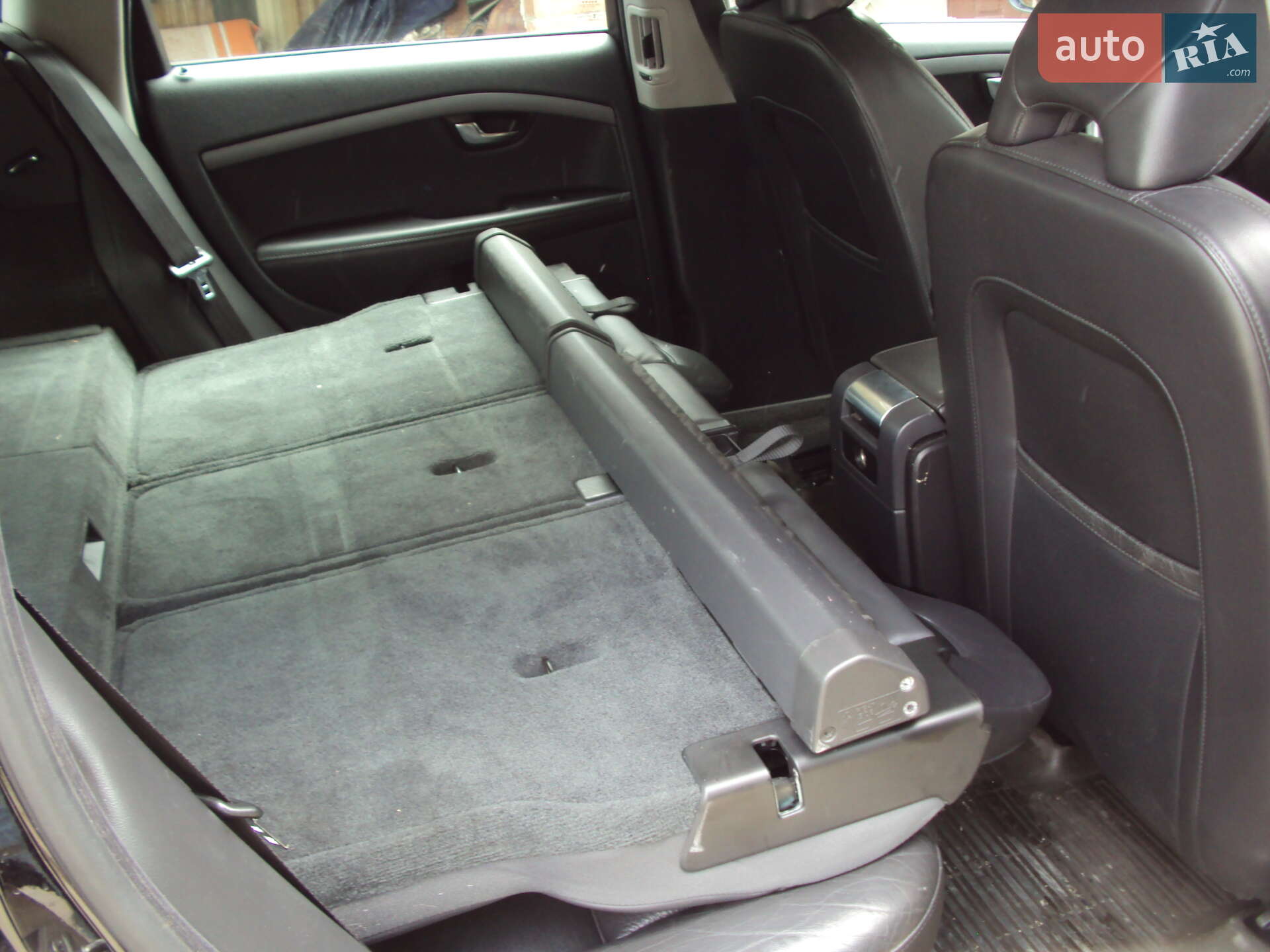 Volvo V70 2013 VIN YV1BW63H0E1287622 фото оголошення 6 з 11