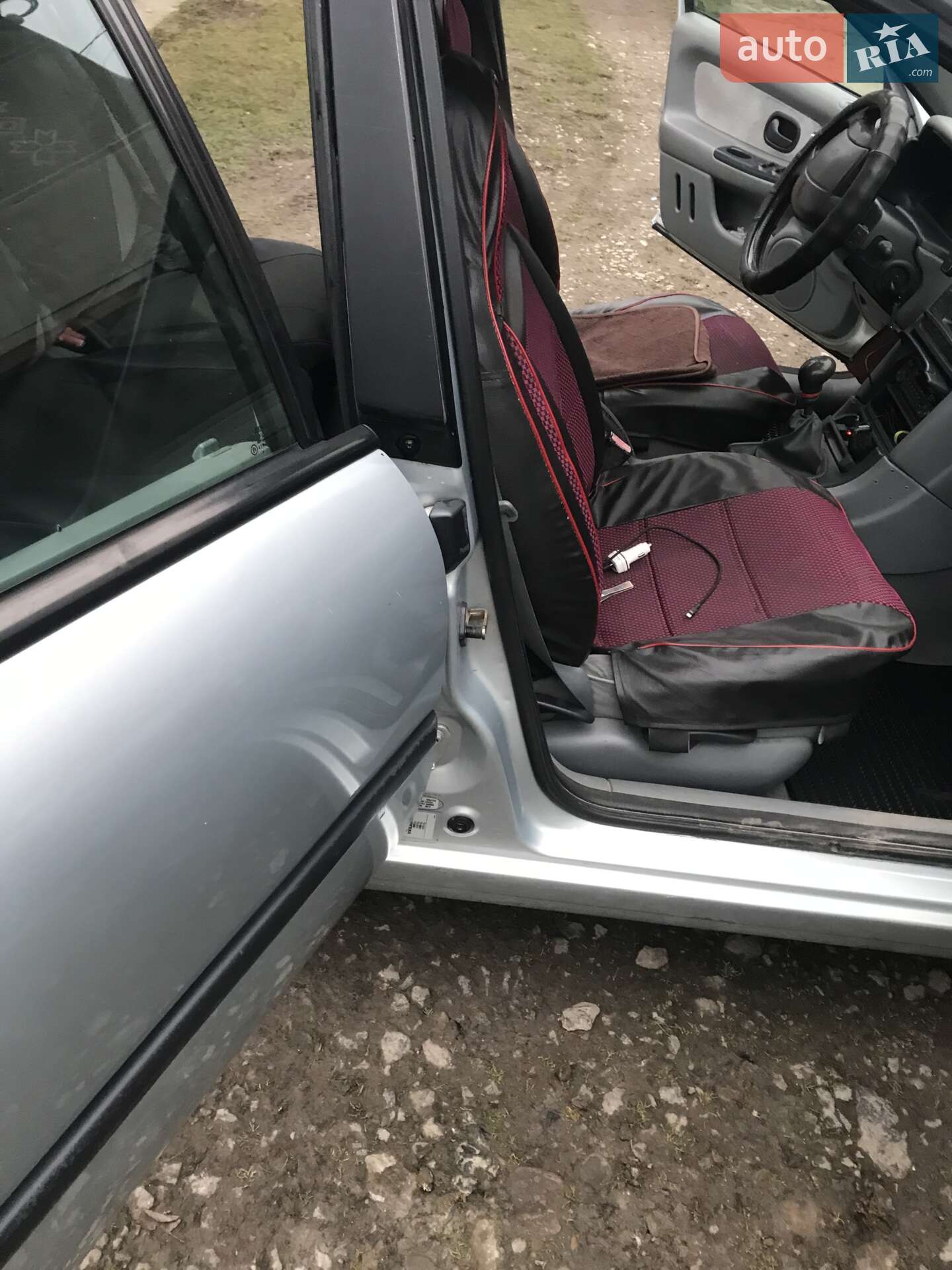 Renault Laguna 2000 VIN VF1K56J0521431219 фото оголошення 8 з 13