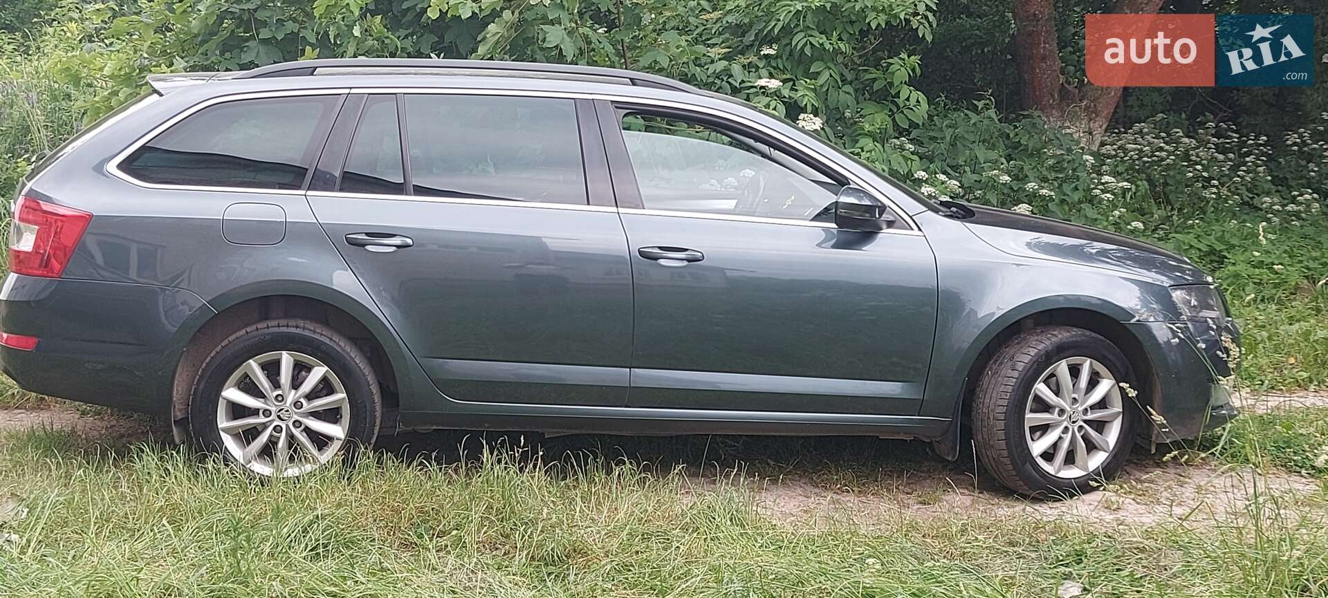 Skoda Octavia 2016 VIN TMB1JCNE8G0236462 фото оголошення 3 з 37