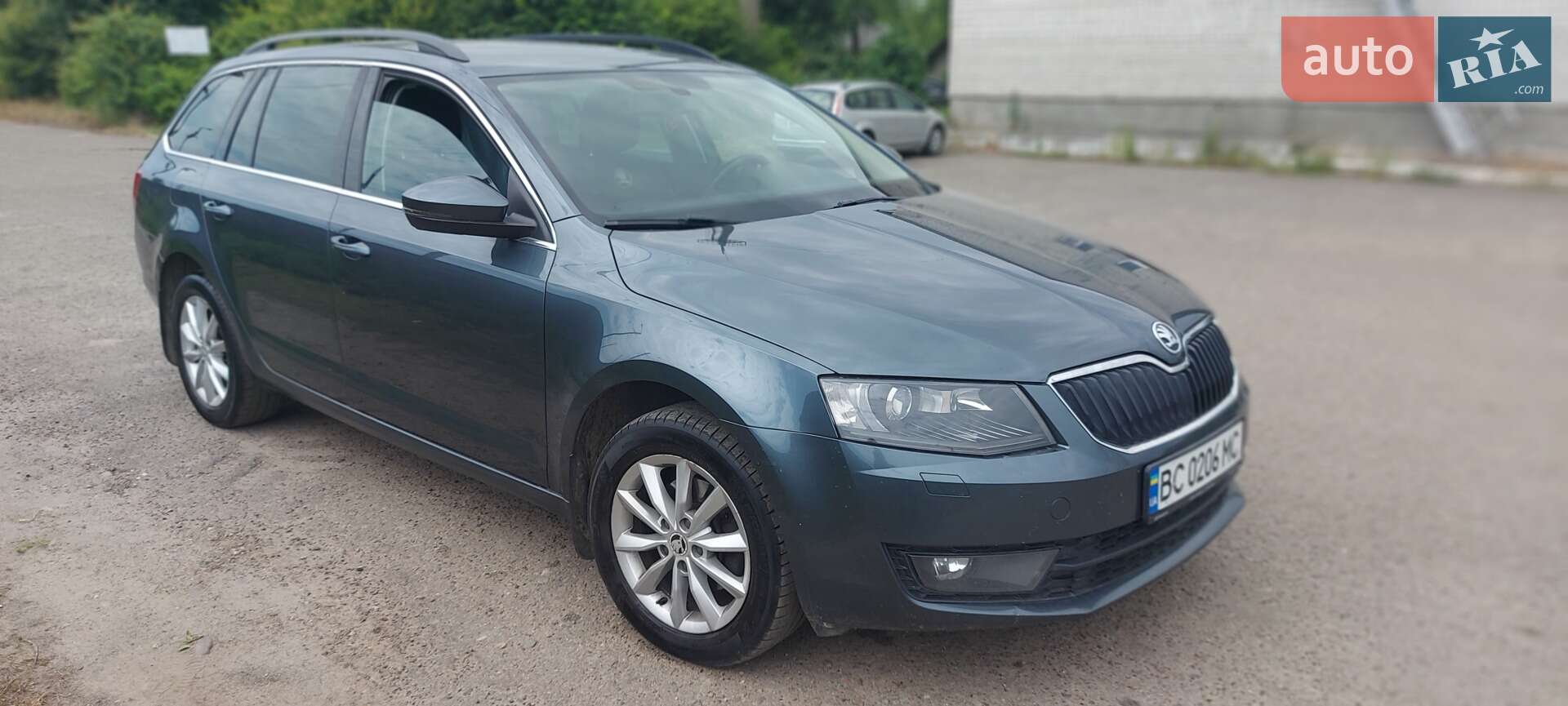 Skoda Octavia 2016 VIN TMB1JCNE8G0236462 фото оголошення 10 з 37