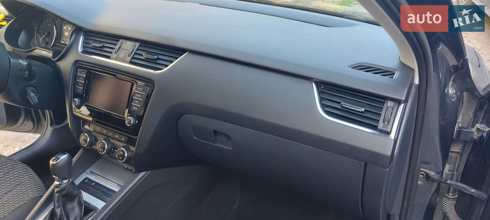 Skoda Octavia 2016 VIN TMB1JCNE8G0236462 фото оголошення 17 з 37