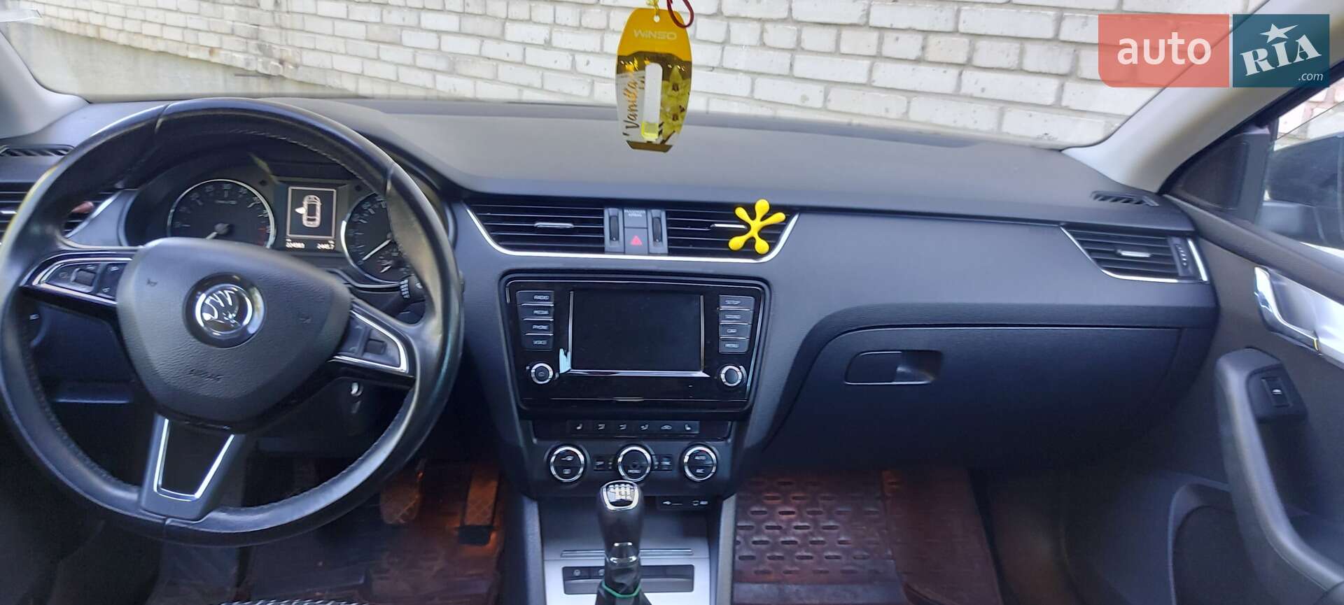 Skoda Octavia 2016 VIN TMB1JCNE8G0236462 фото оголошення 31 з 37